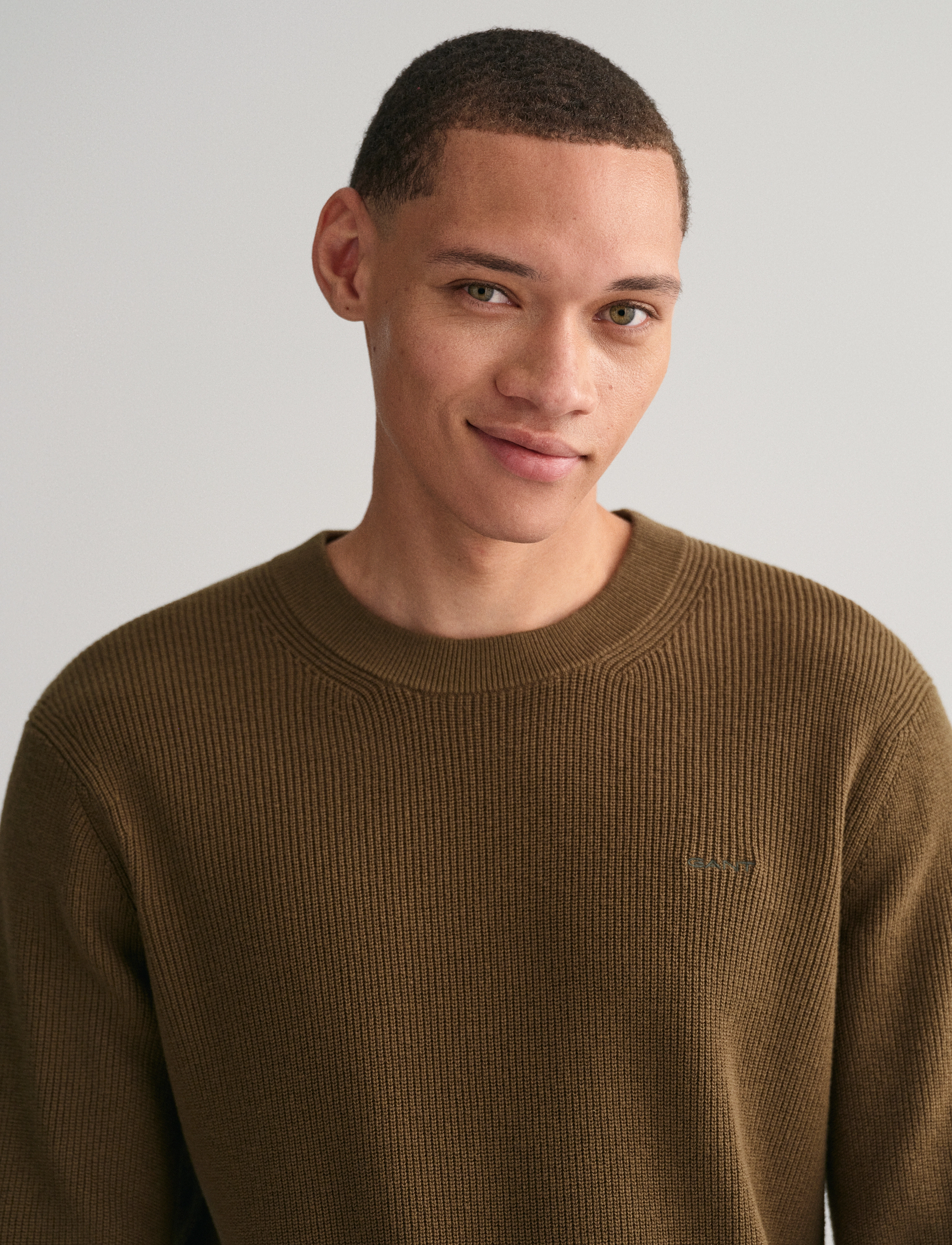 GANT - COTTON WOOL RIB C-NECK - dark cactus - 4