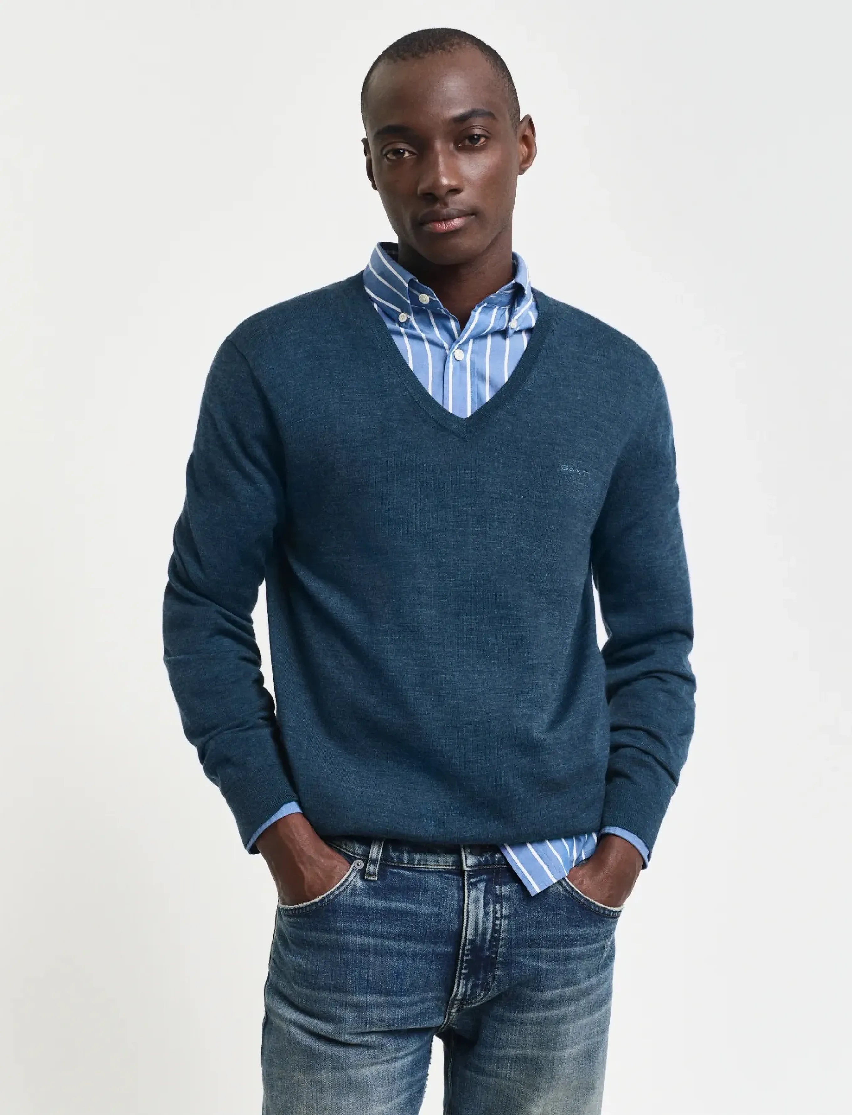 Extrafine Merino Wool V-Neck