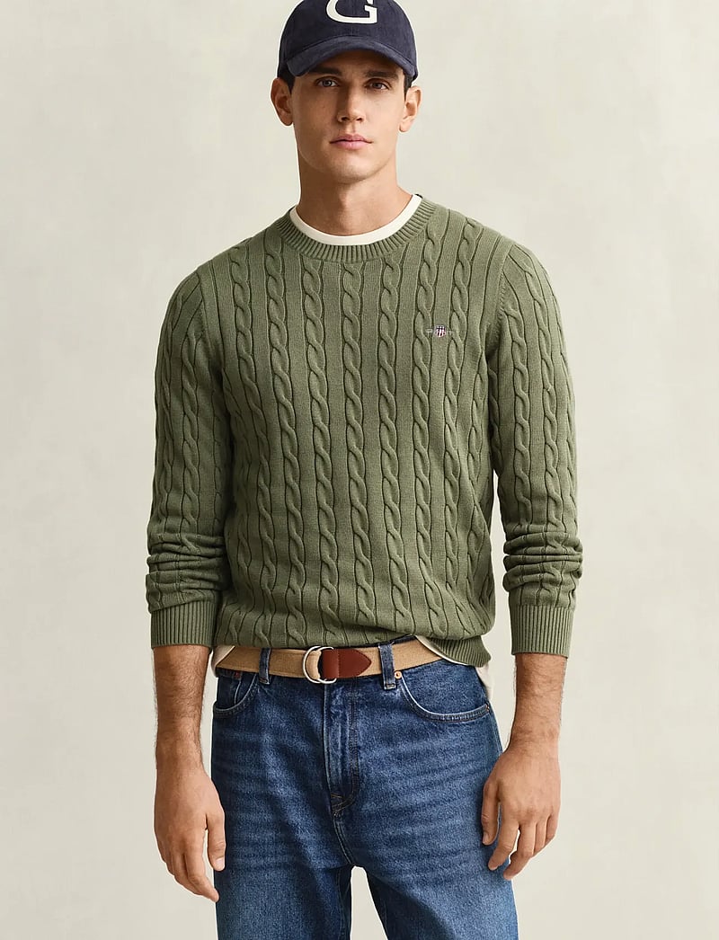 GANT - Classic Cable Knit Sweater - Ümmarguse kaelusega kudumid - dry herb green - 0