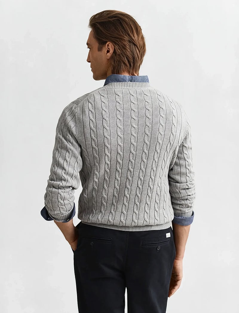 GANT - COTTON CABLE C-NECK - knitted round necks - grey melange - 3