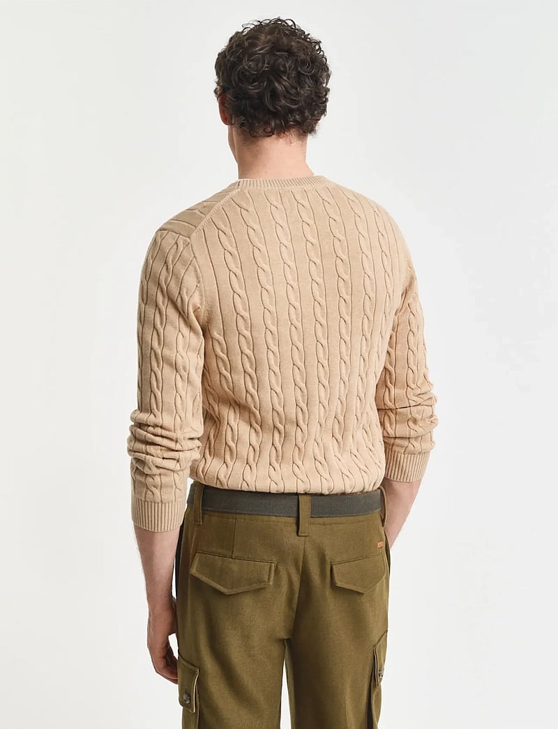 GANT - Classic Cable Knit Sweater - rund hals - khaki melange - 3
