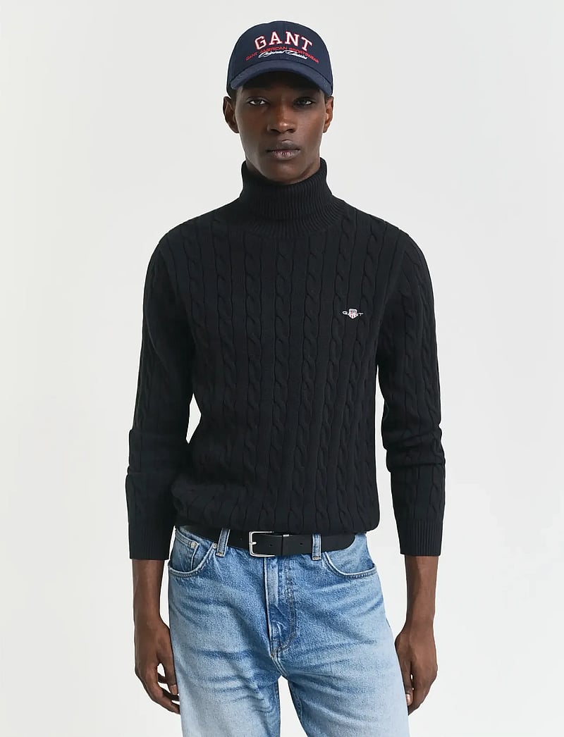 GANT - COTTON CABLE TURTLE NECK - kõrge kaelusega džemprid - black - 0