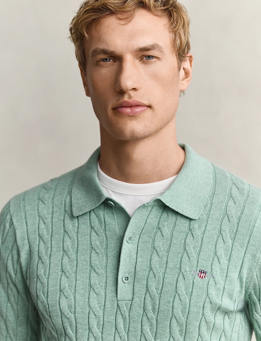 Gant - Classic Cable Knit Sweater - poloer i strik med lange ærmer - soft green melange - 3