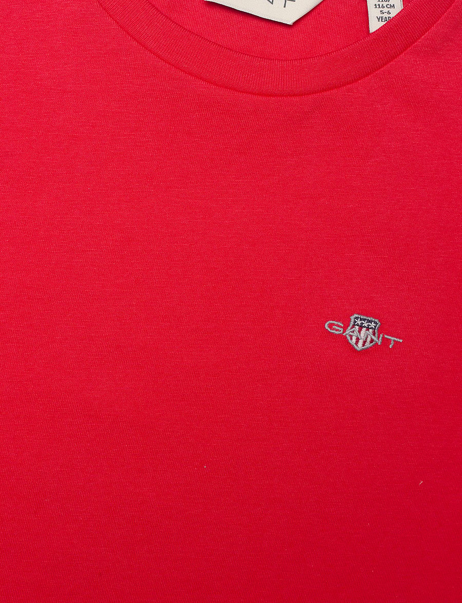 Gant - SHIELD SS T-SHIRT - kortärmade t-shirts - bright red - 2