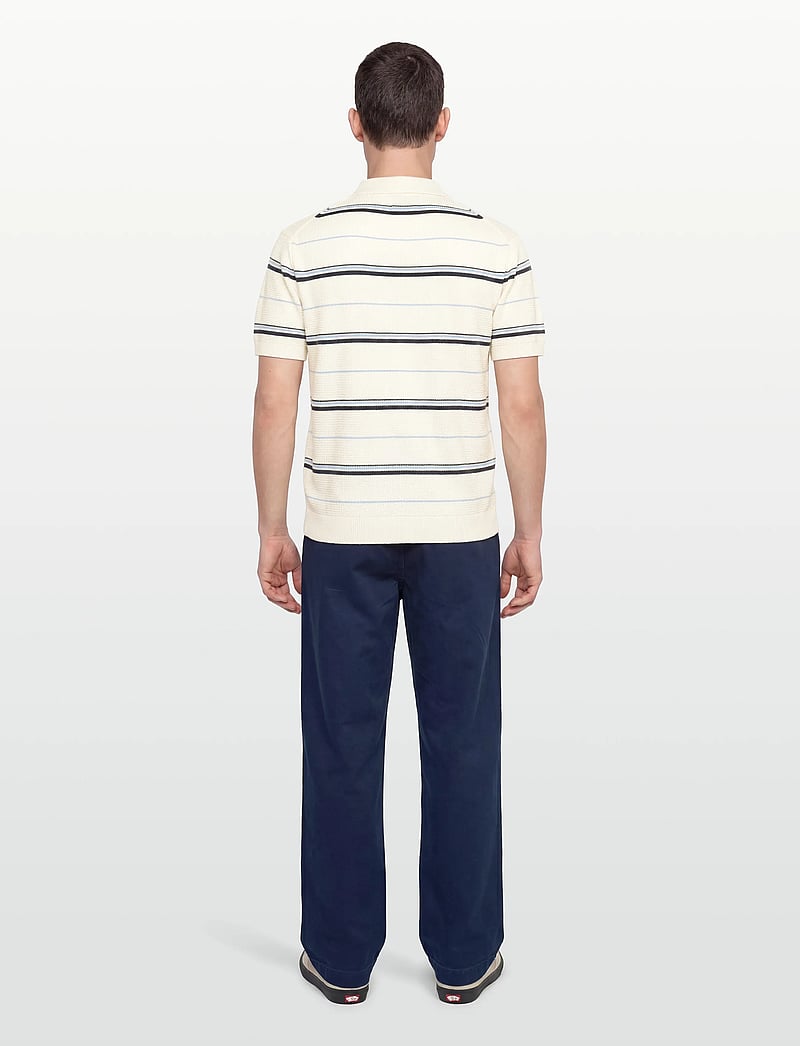 Gant - STRIPED TEXTURED ZIP POLO - kurzärmelig - eggshell - 4