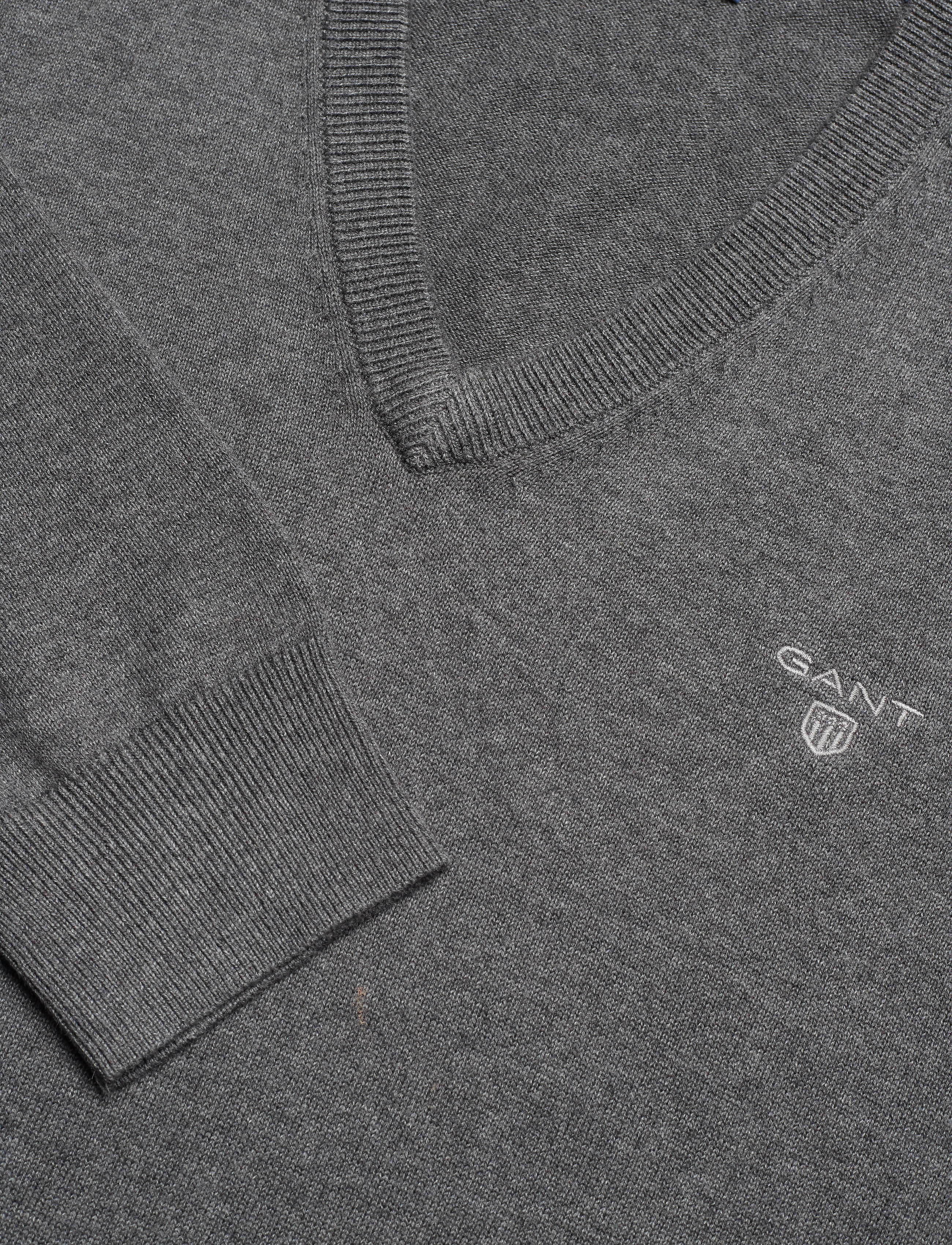 GANT - LIGHT WEIGHT COTTON V-NECK - charcoal melange - 2