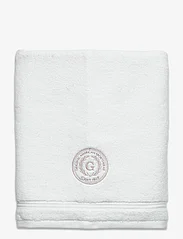 GANT - CREST TOWEL 70X140 - alhaisimmat hinnat - white - 0