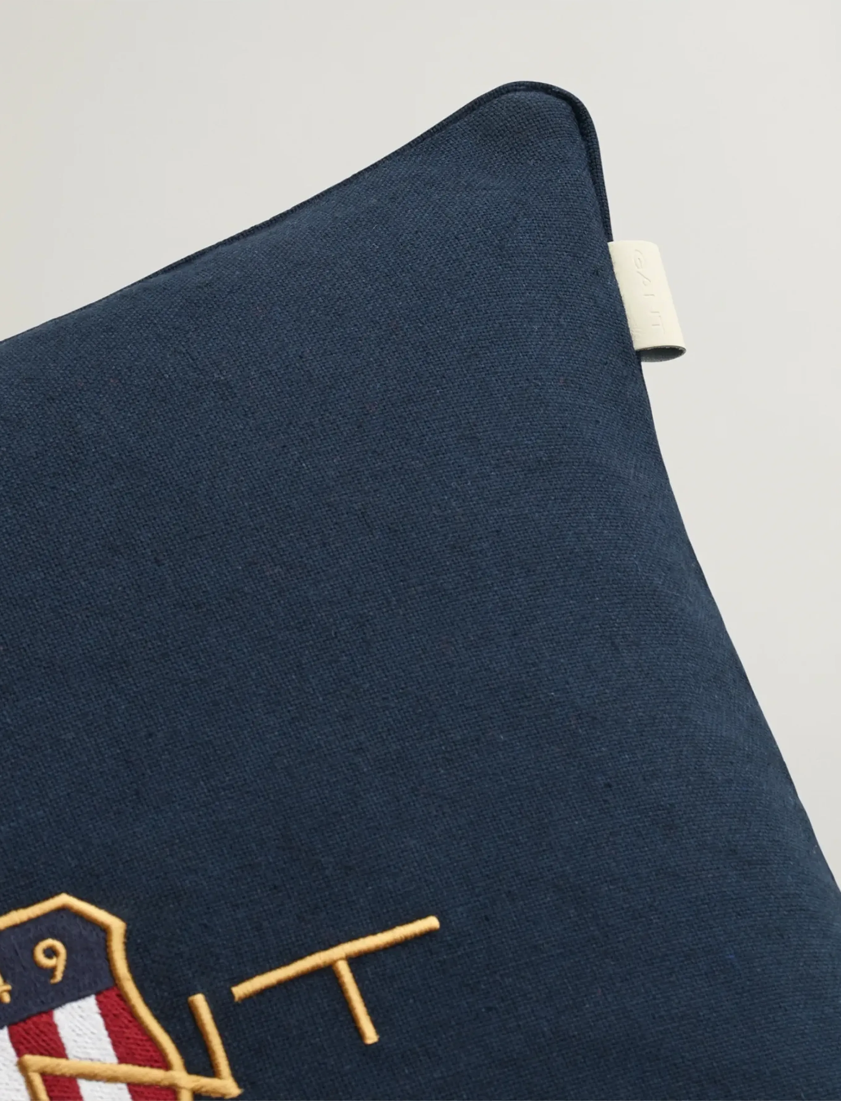 Gant - ARCHIVE SHIELD CUSHION - pudebetræk - evening blue - 3