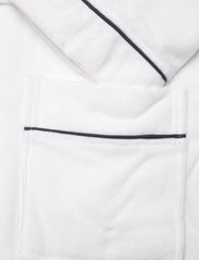 GANT - ICON G ROBE - nightwear - white - 3