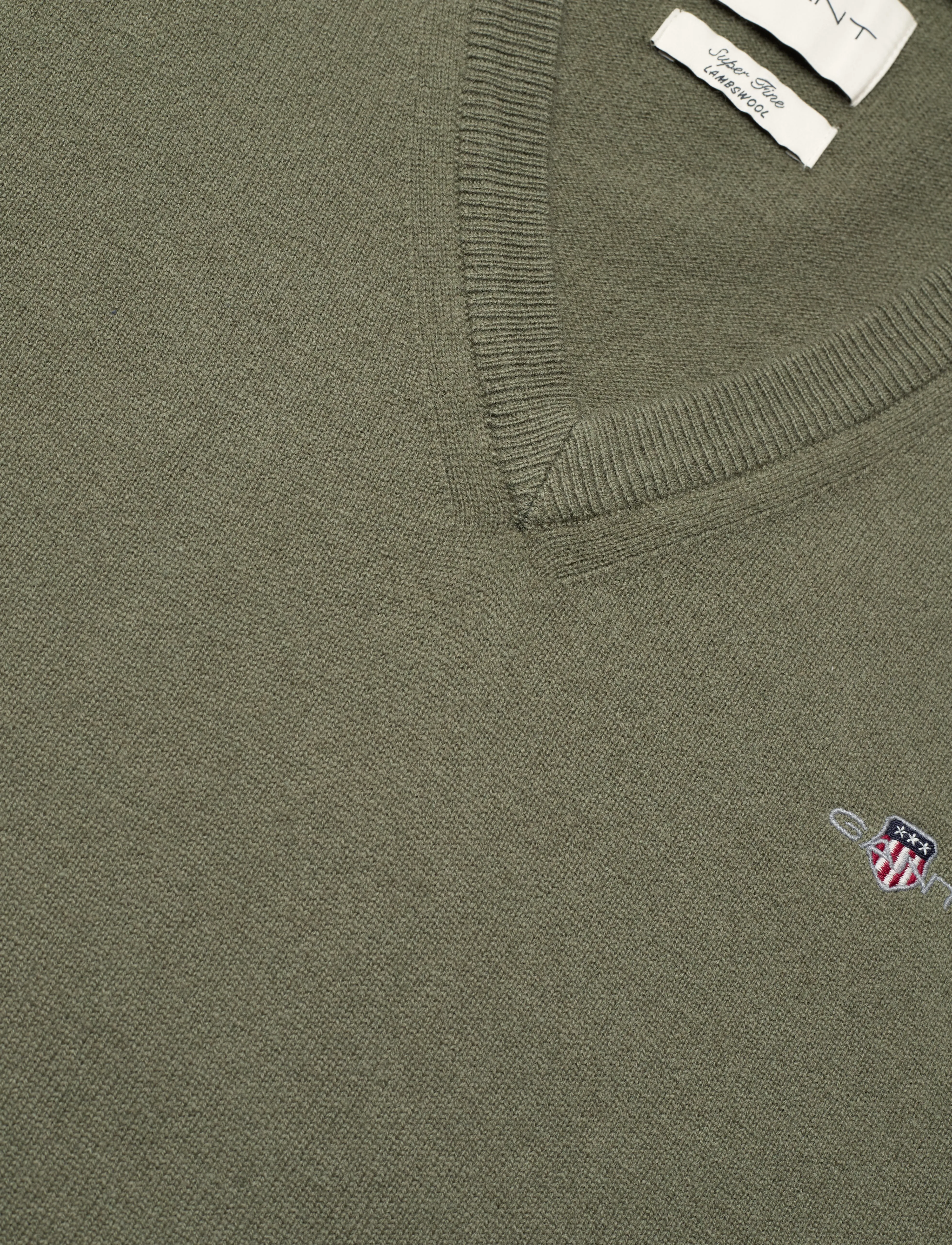 Gant - SUPERFINE LAMBSWOOL V-NECK - basic-strickmode - juniper green - 2
