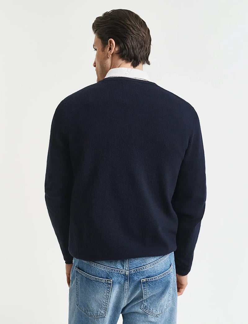GANT - SUPERFINE LAMBSWOOL V-NECK - v-kaelusega kudumid - marine - 3
