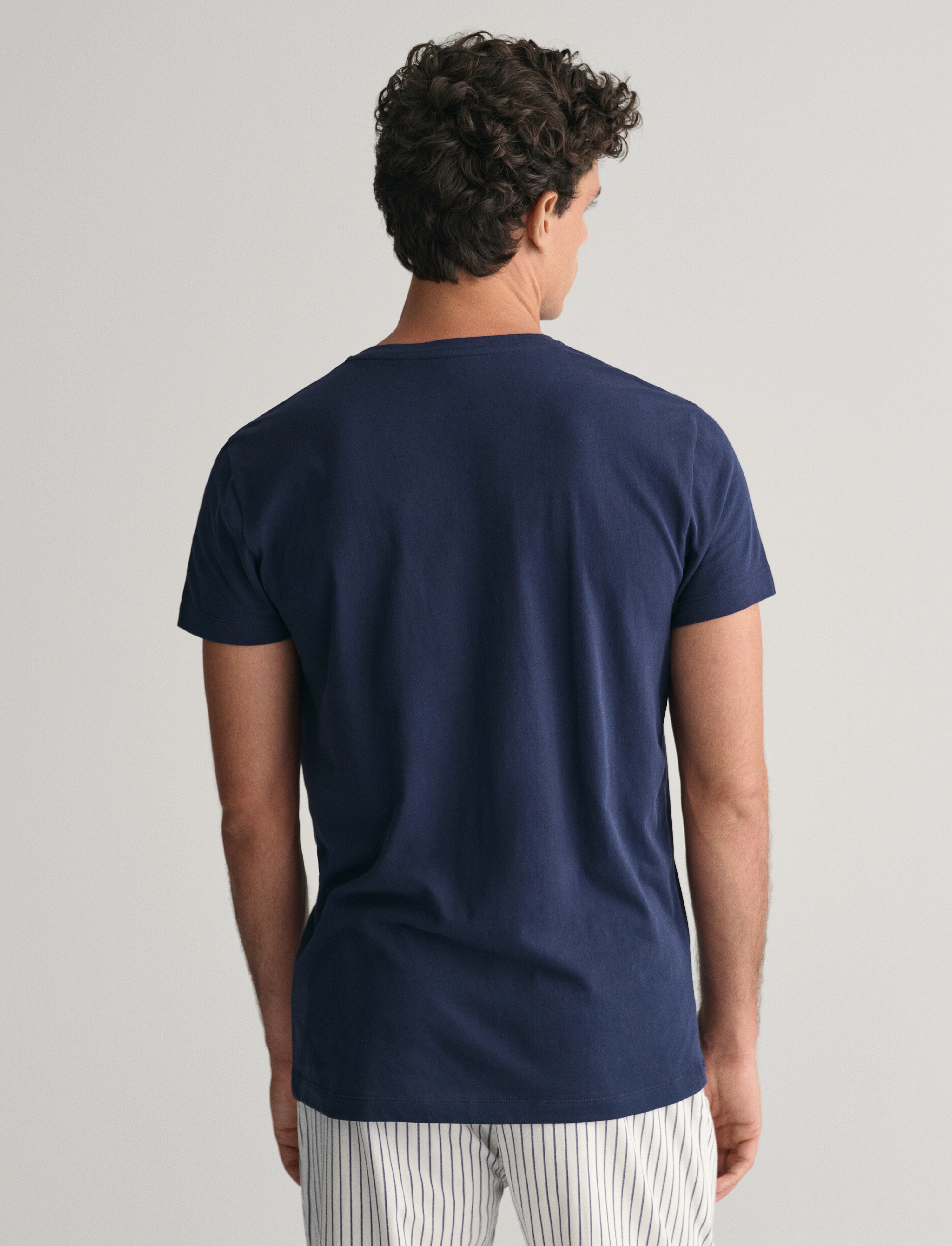 GANT - V-NECK T-SHIRT 2-PACK - navy / white - 4