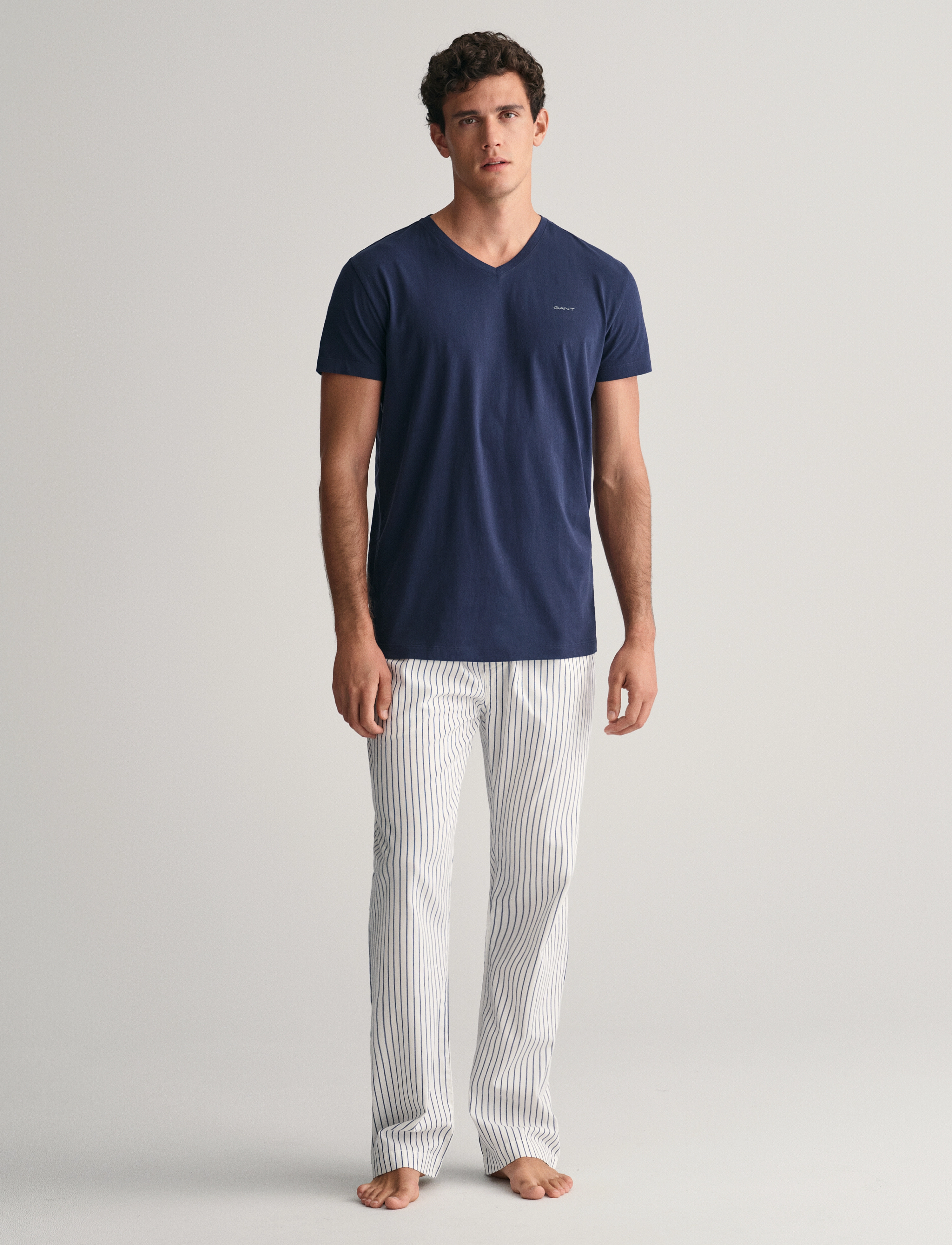 GANT - V-NECK T-SHIRT 2-PACK - navy / white - 5