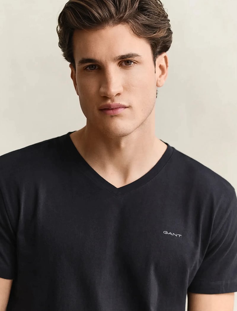 GANT - V-NECK T-SHIRT 2-PACK - t-shirts mit v-ausschnitt - black - 3