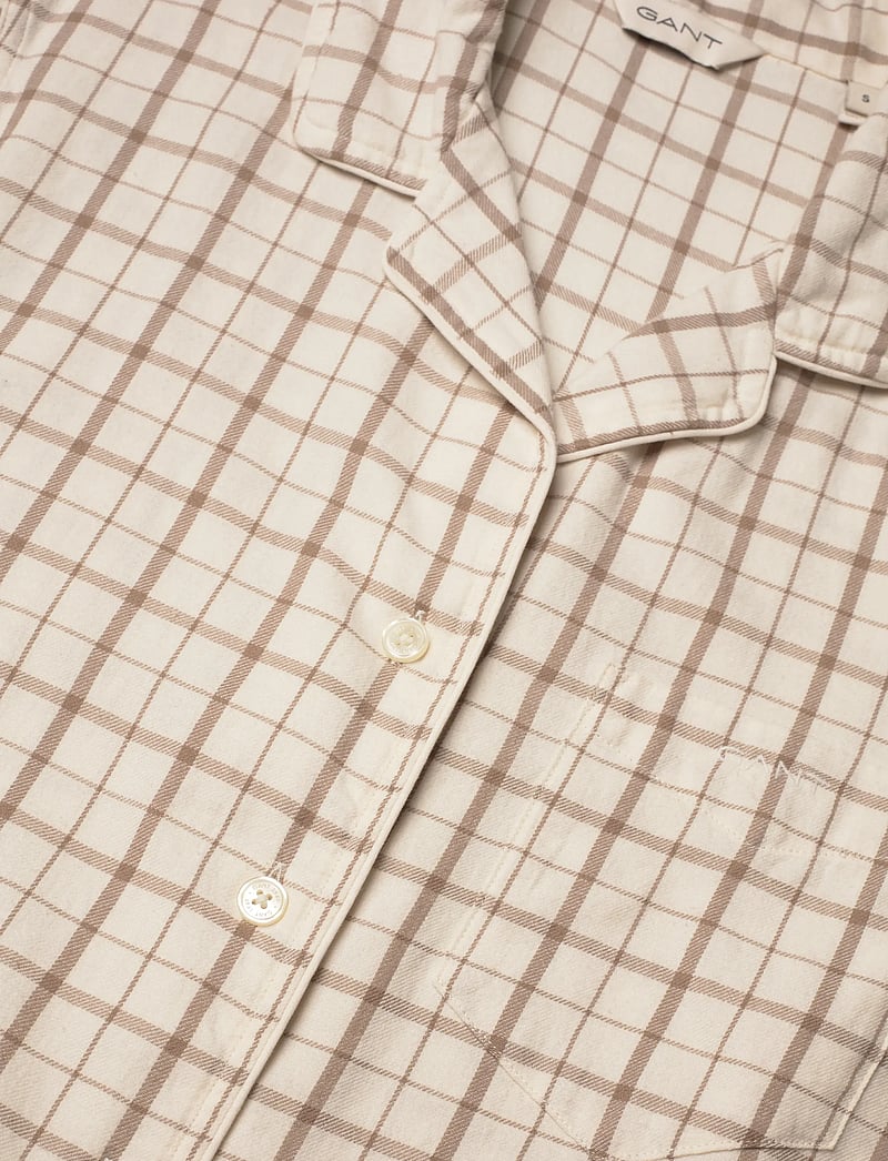 Gant - FLANNEL PAJAMA SET GIFT BOX - pidžaamad - cream - 4