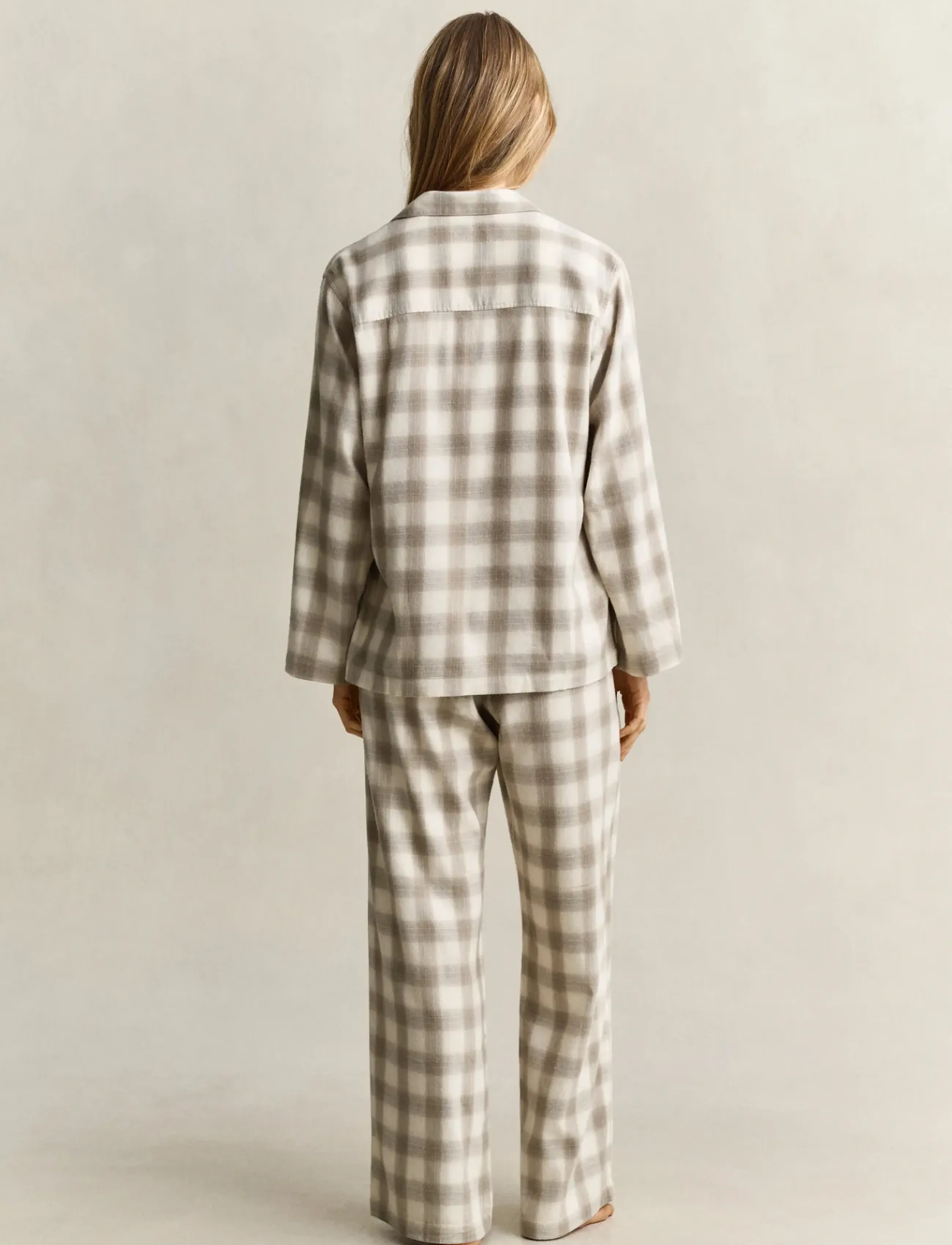 Gant - CHECKED FLANNEL PAJAMA SET - mist taupe - 2