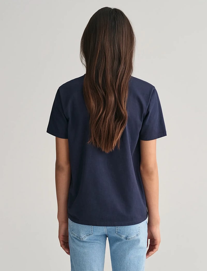 GANT - SHIELD SS T-SHIRT - short-sleeved t-shirts - evening blue - 3