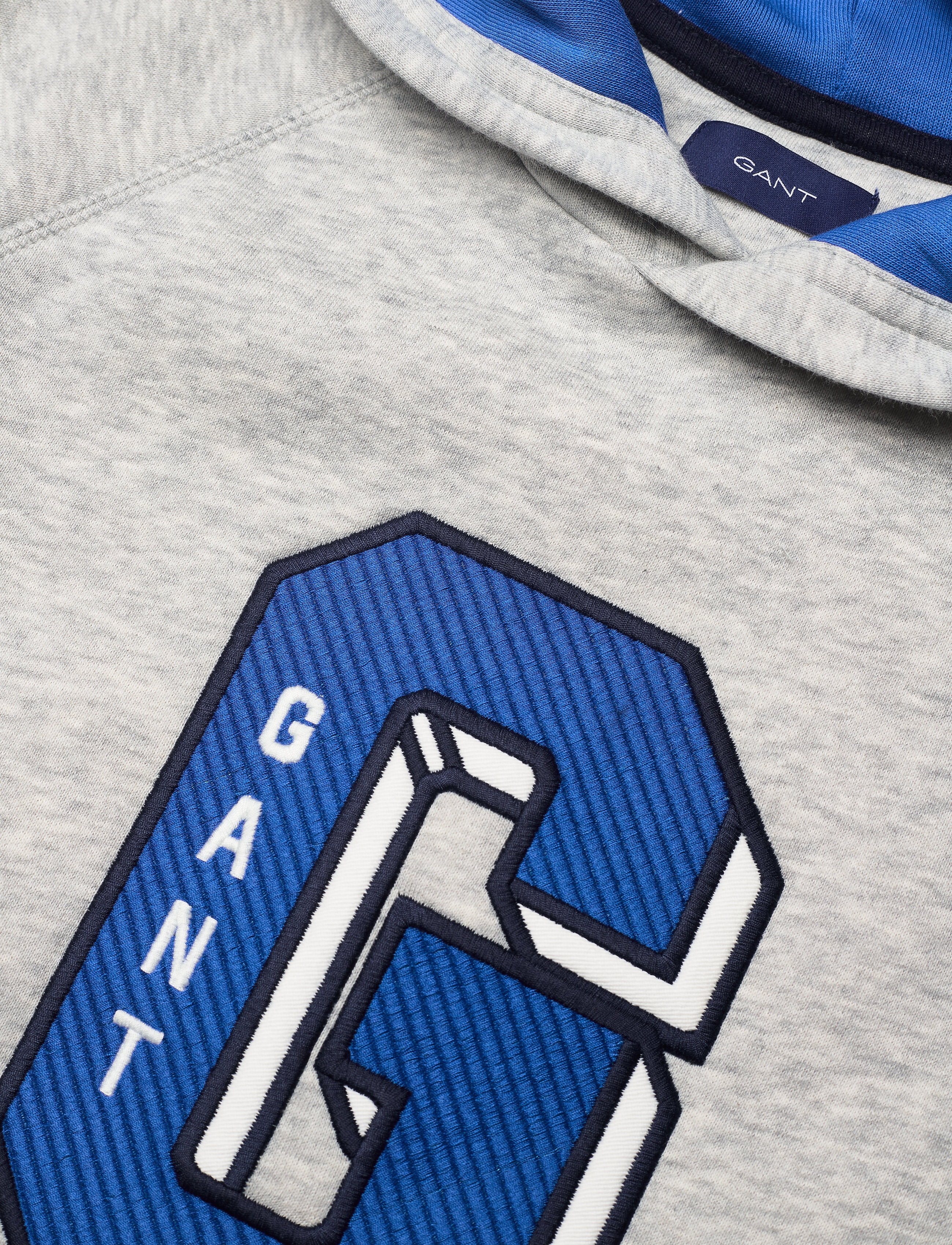 GANT - D2. 3D VARSITY HOODIE - light grey melange - 2