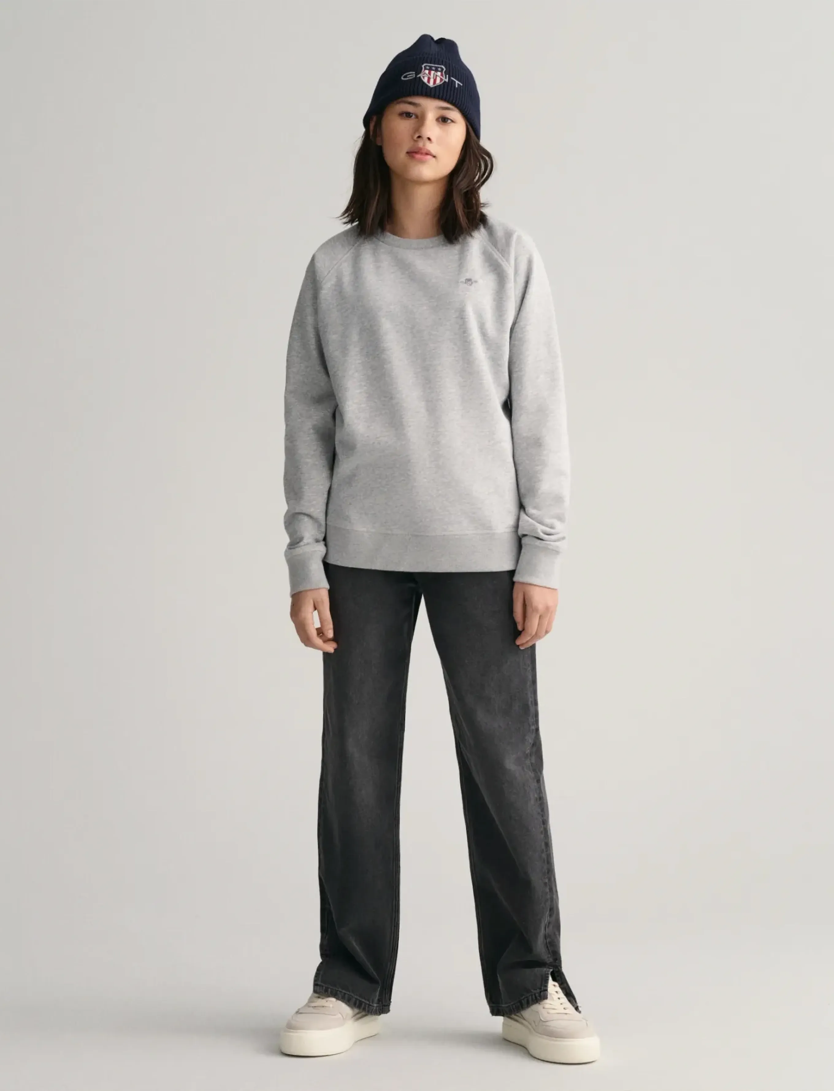 Gant - SHIELD C-NECK - sweatshirts - light grey melange - 5