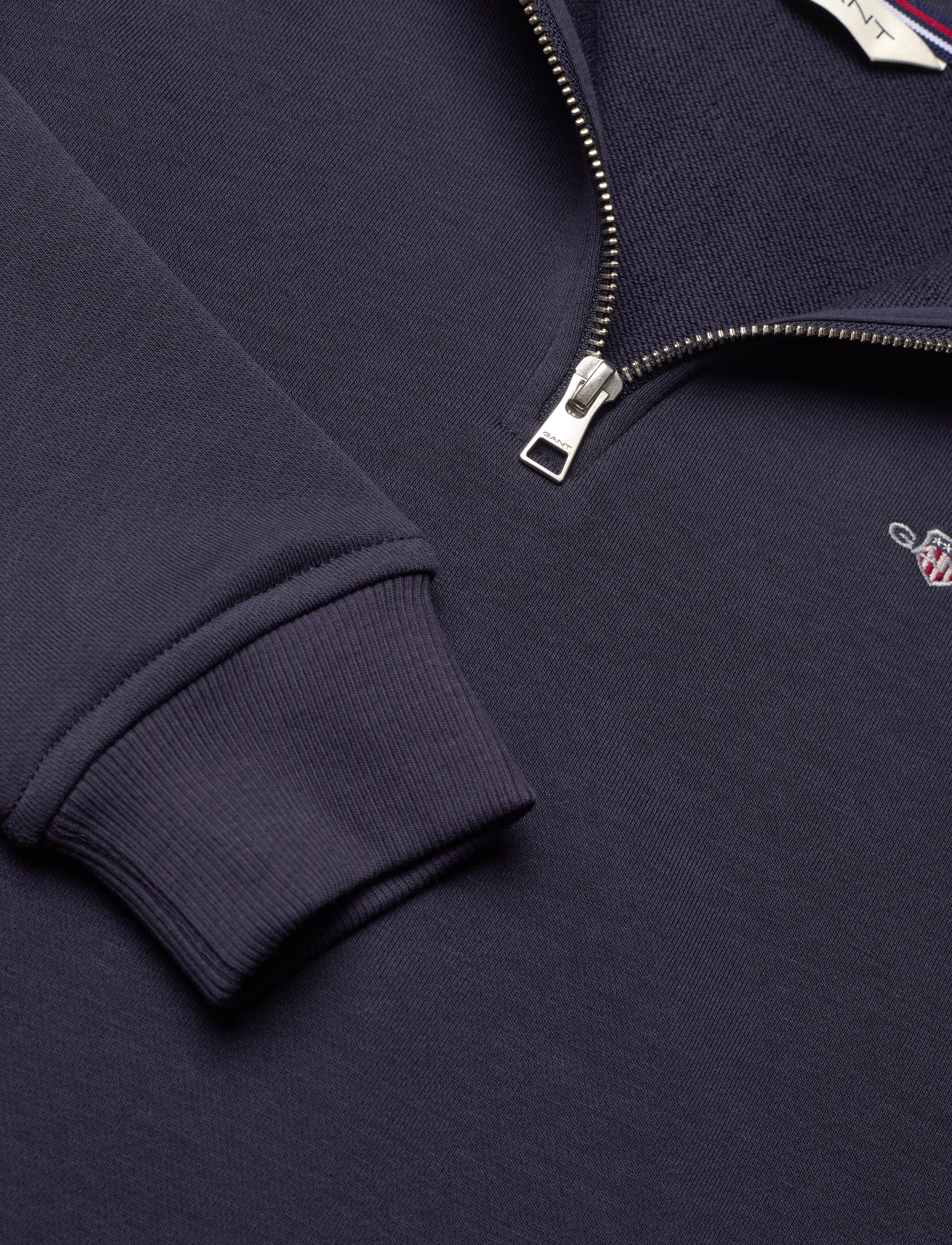 Gant - SHIELD HALF ZIP SWEATSHIRT - sweatshirts - evening blue - 2