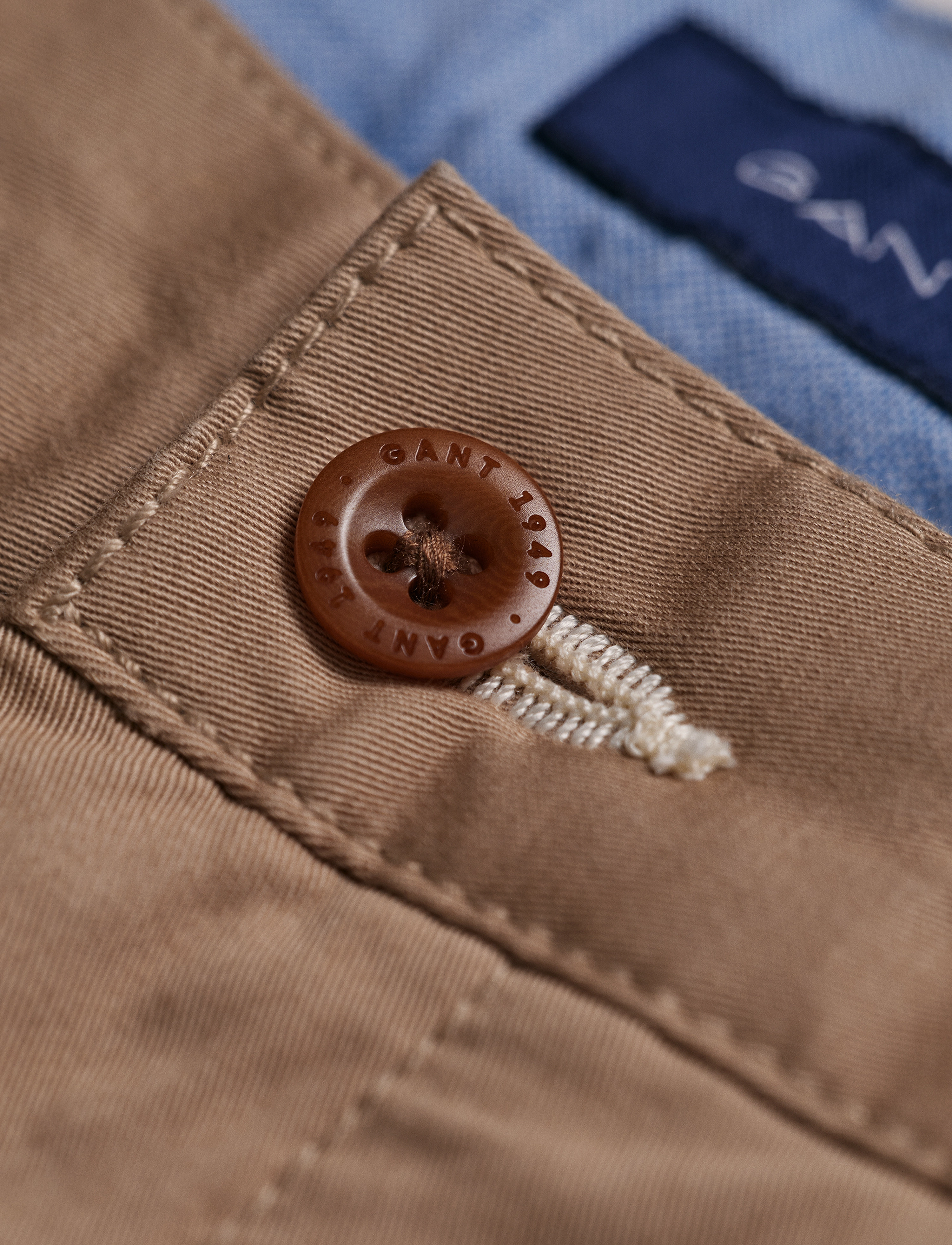 GANT - CHINOS SHORTS - dark khaki - 4