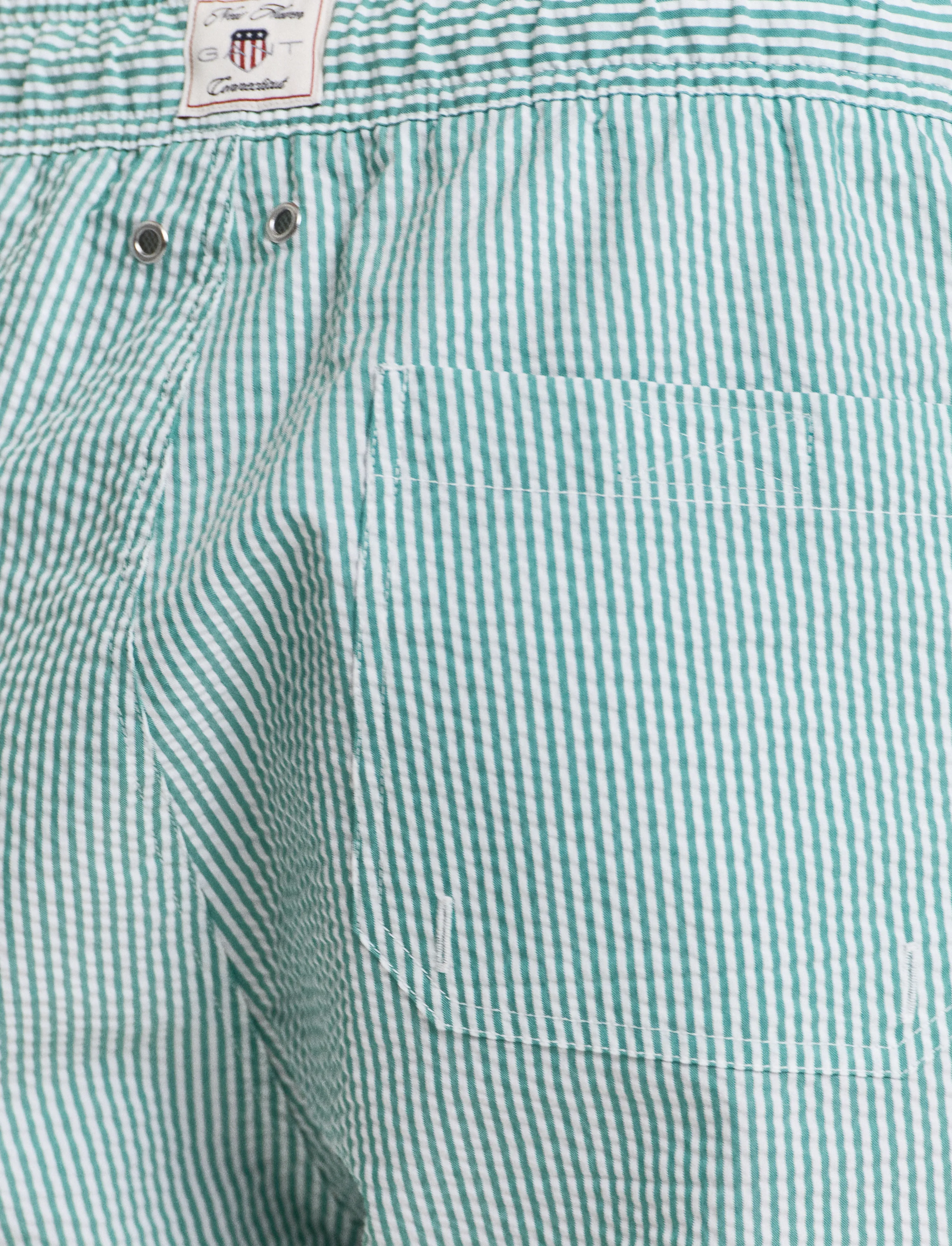 Gant - SEERSUCKER SWIM SHORTS - vivid green - 3