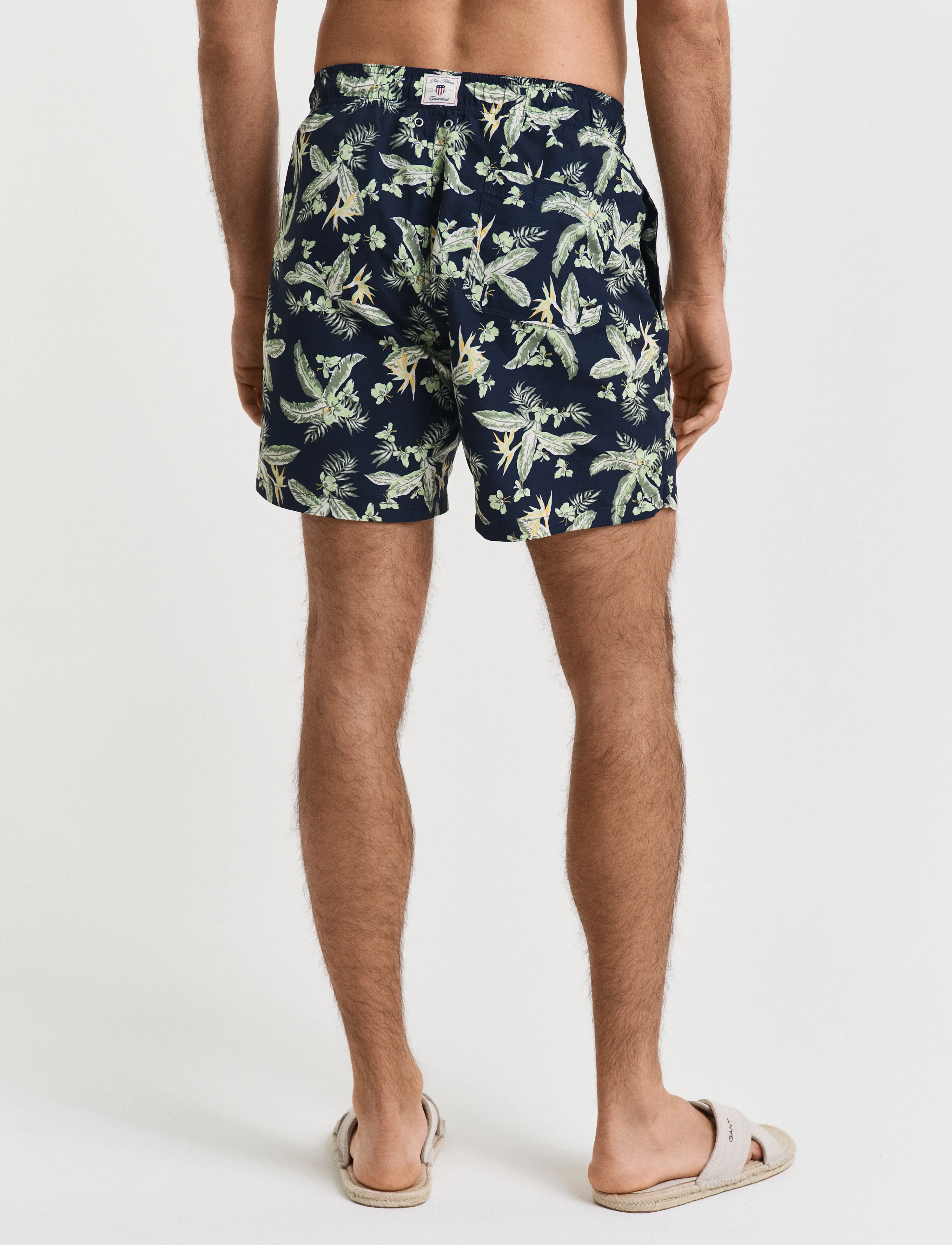 Gant - TROPICAL LEAVES PRINT SWIM SHORTS - evening blue - 2
