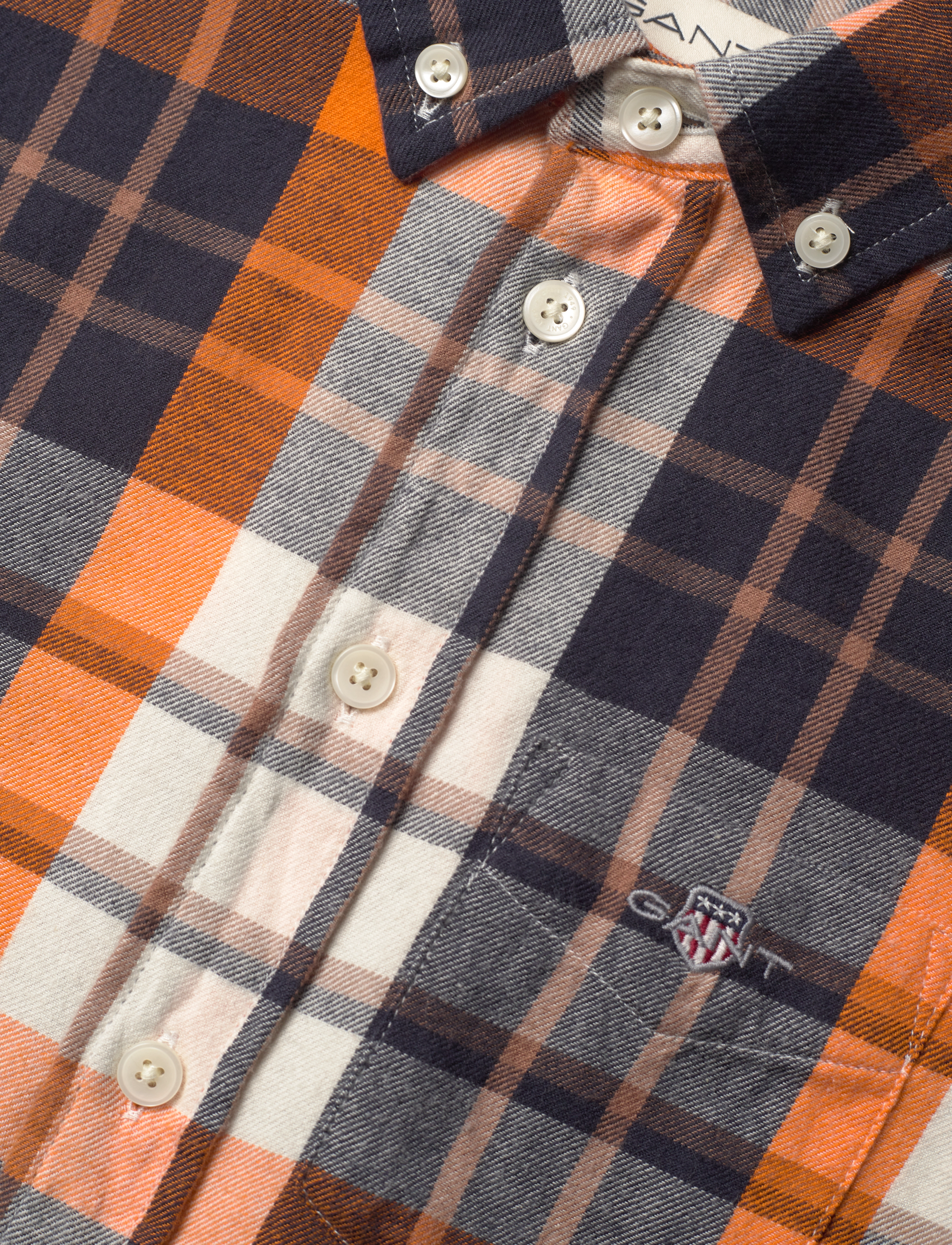 GANT - CHECKED SHIELD LS SHIRT - cocoa brown - 2