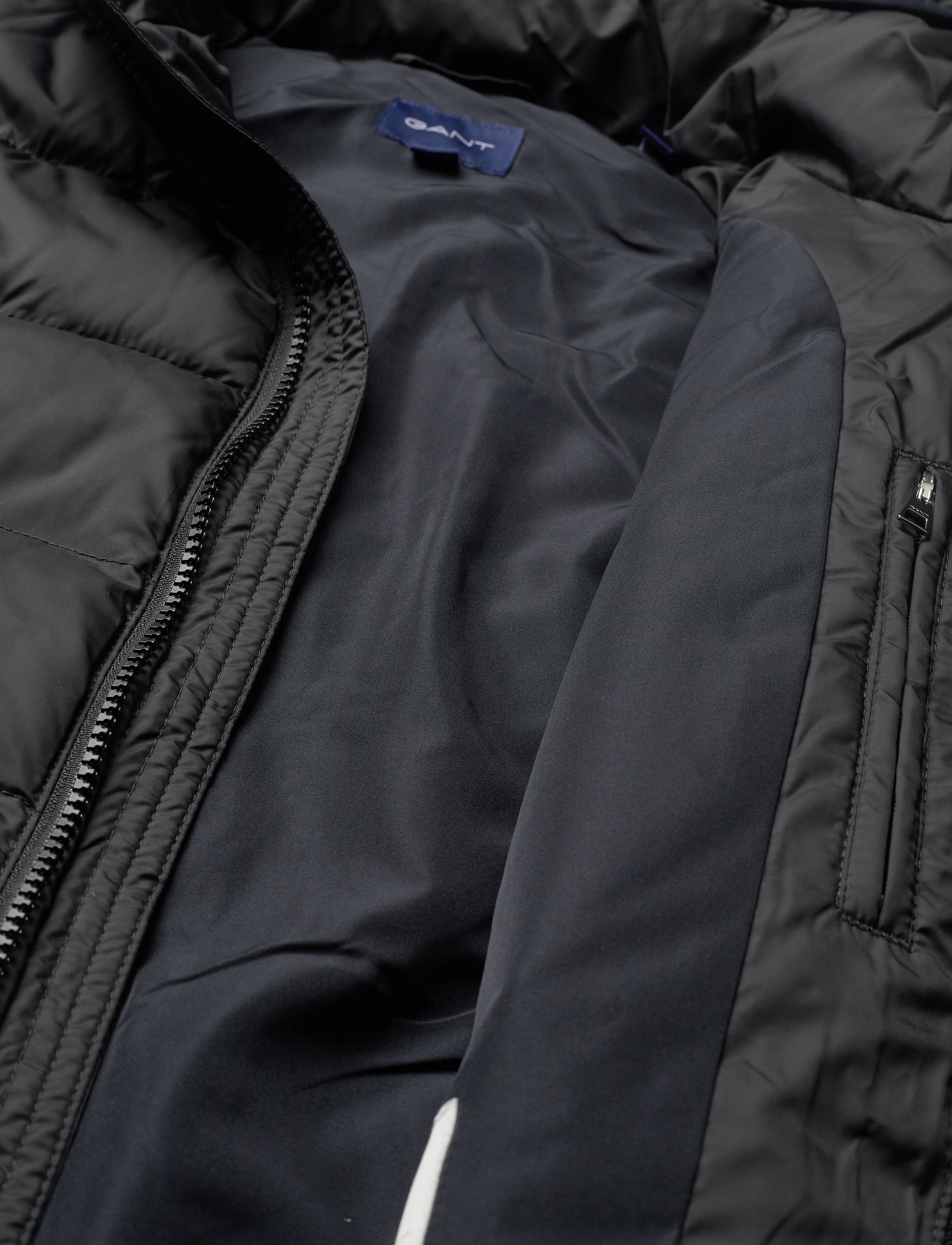 GANT - D2. LT WEIGHT PUFFER JACKET - black - 4