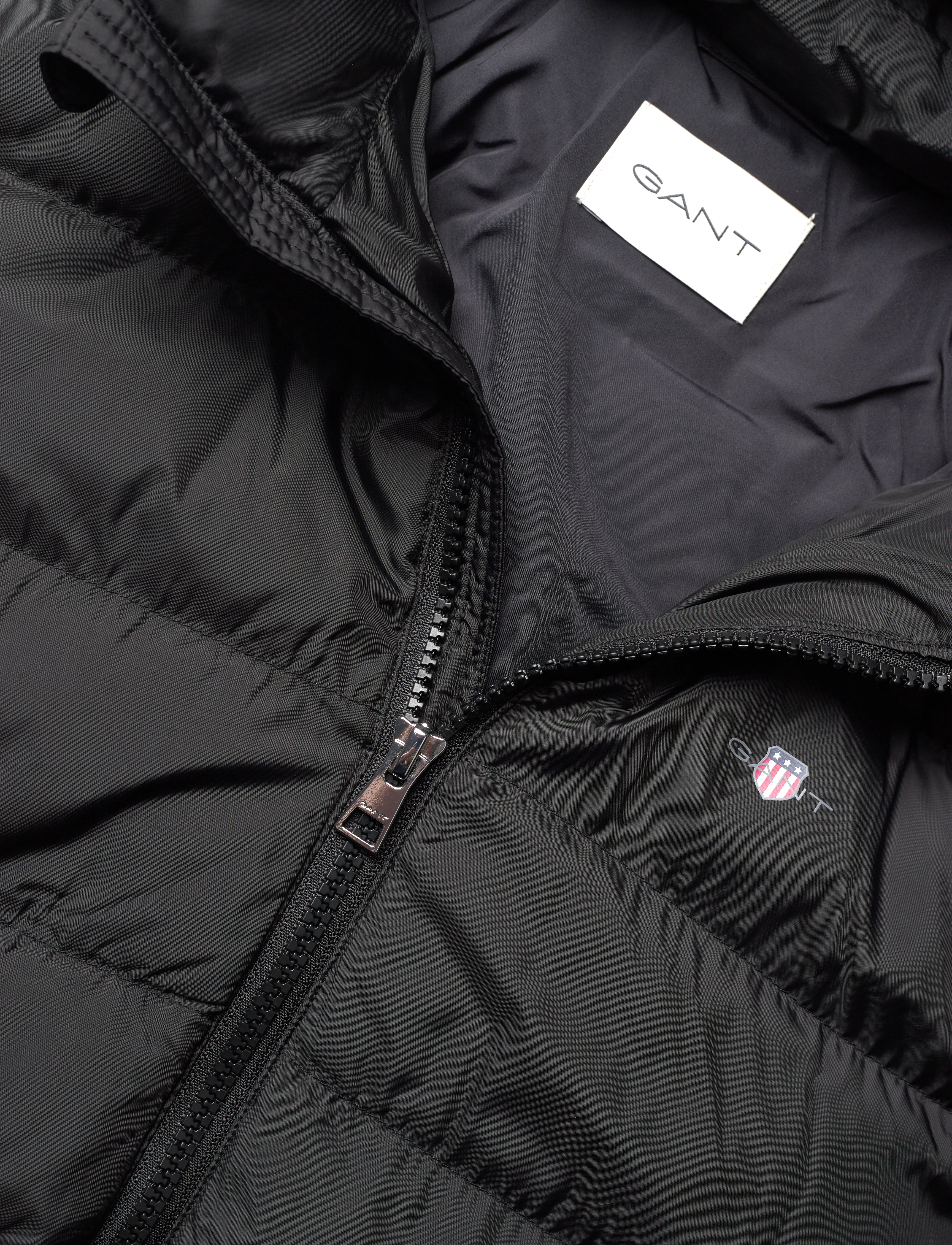GANT - LIGHT PADDED SHIELD JACKET - black - 2