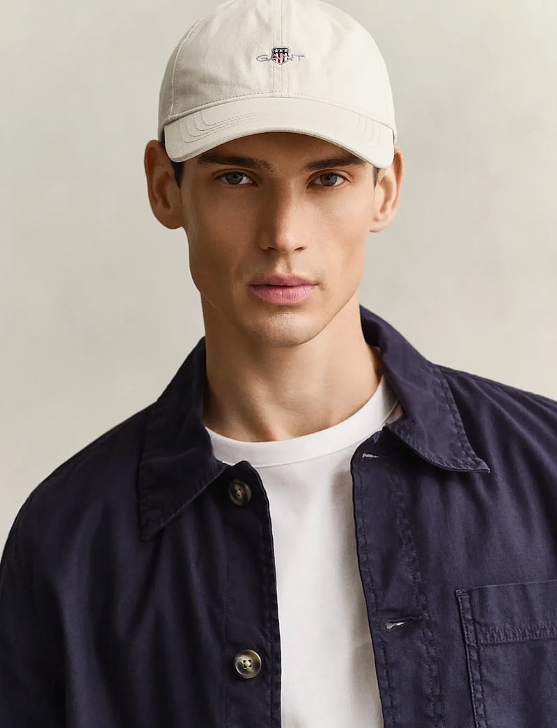 GANT - SHIELD COTTON TWILL CAP - kasketter - putty - 0