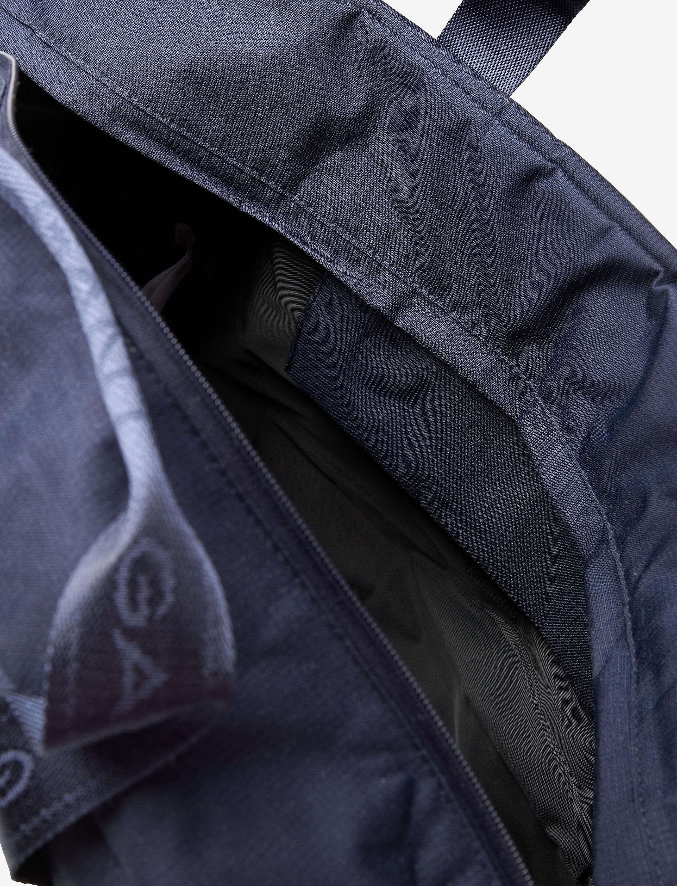 GANT - D1. GANT SPORTS BAG - marine - 4