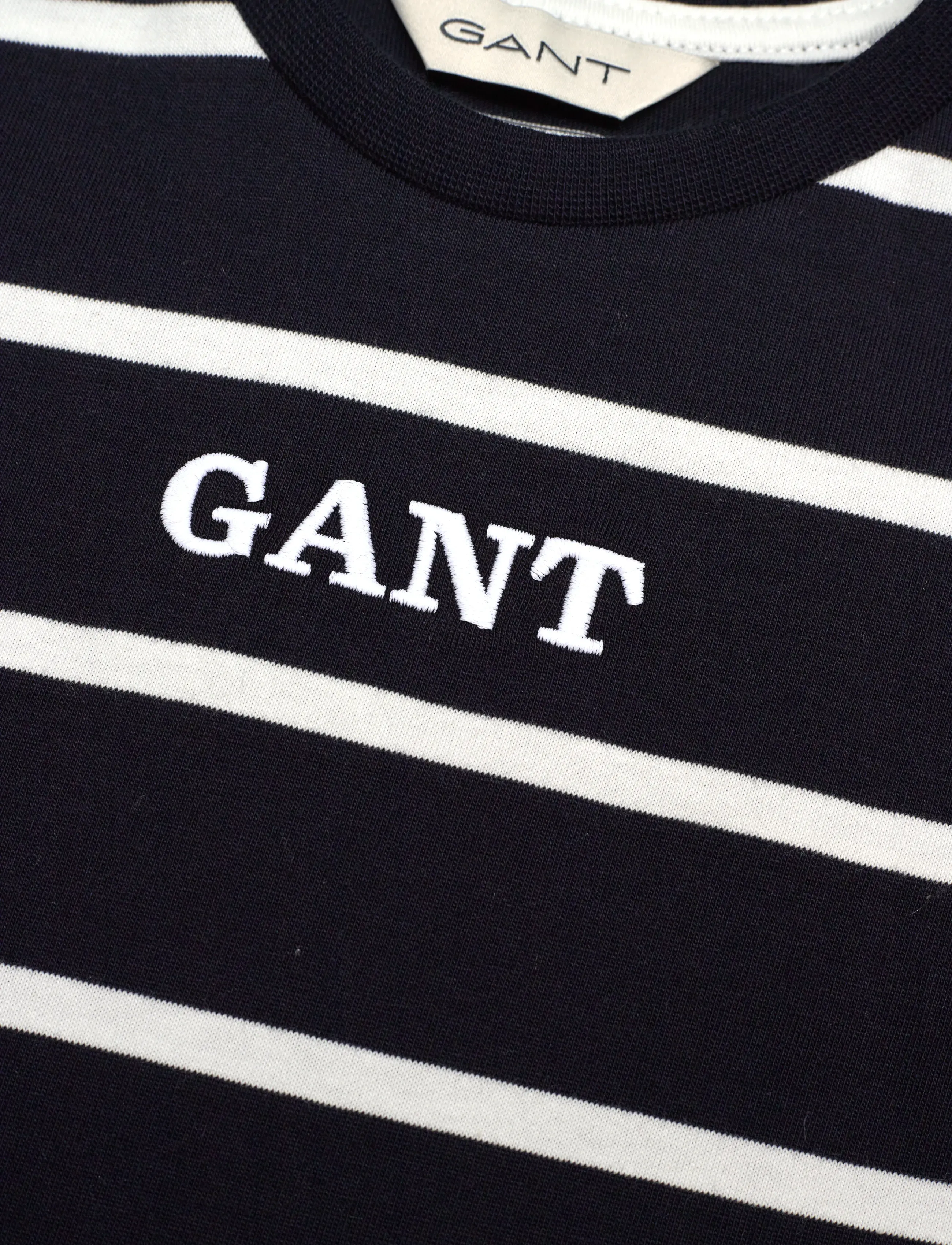 Gant Kids - Gant Graphic Stripe SS T-Shirt - kortærmede t-shirts - evening blue - 2