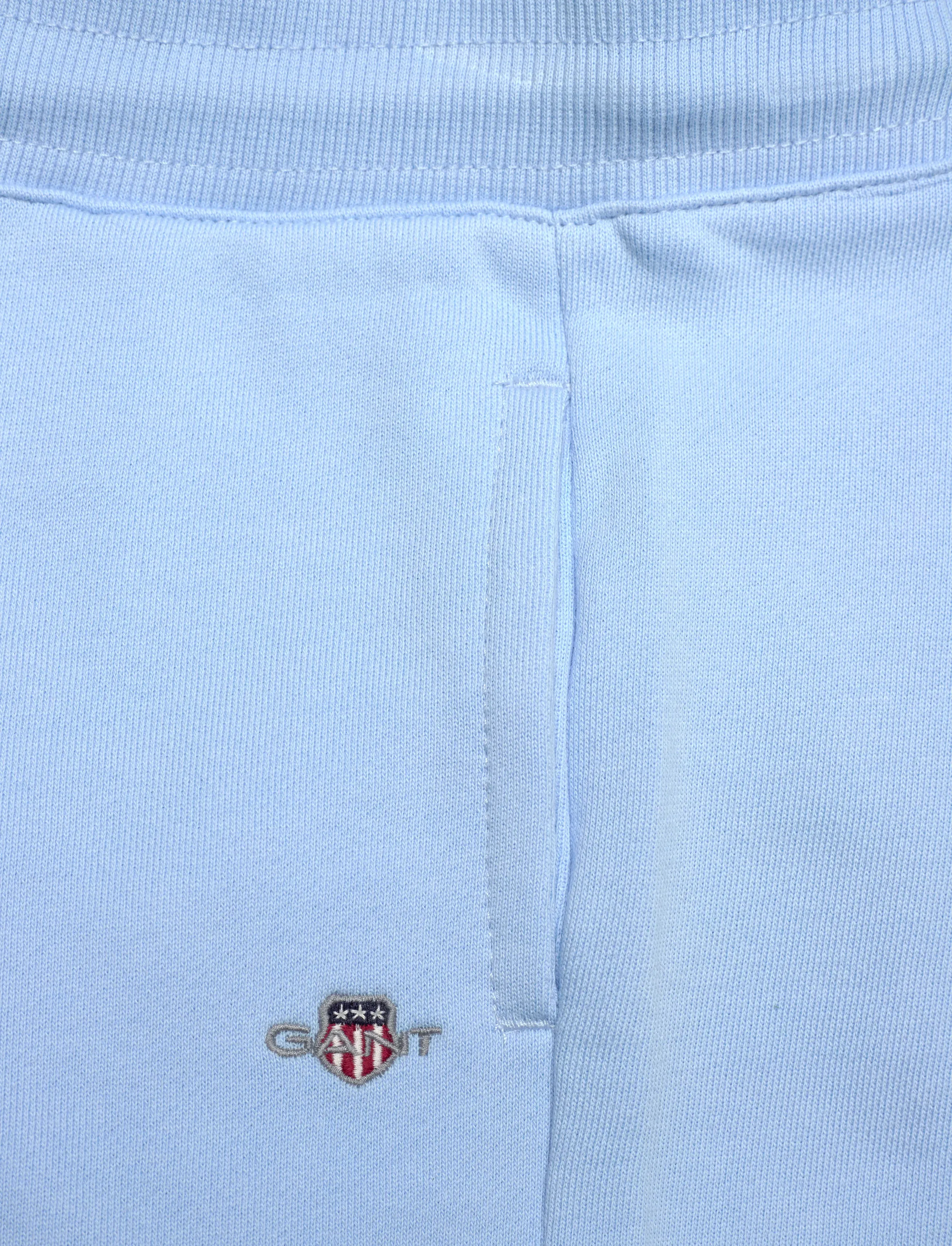 Gant Kids - Shield LB Sweatshorts - sweatshorts - sky blue - 2