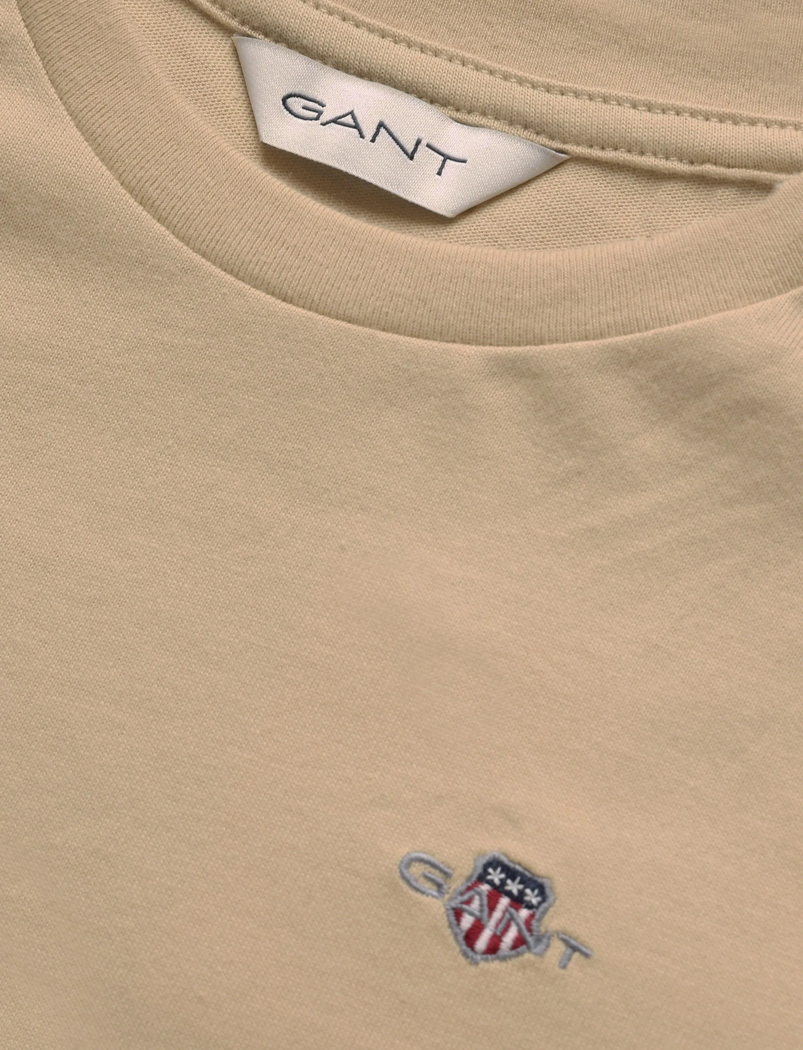 Gant Kids - Shield SS T-Shirt - kortærmede t-shirts - oat beige - 2