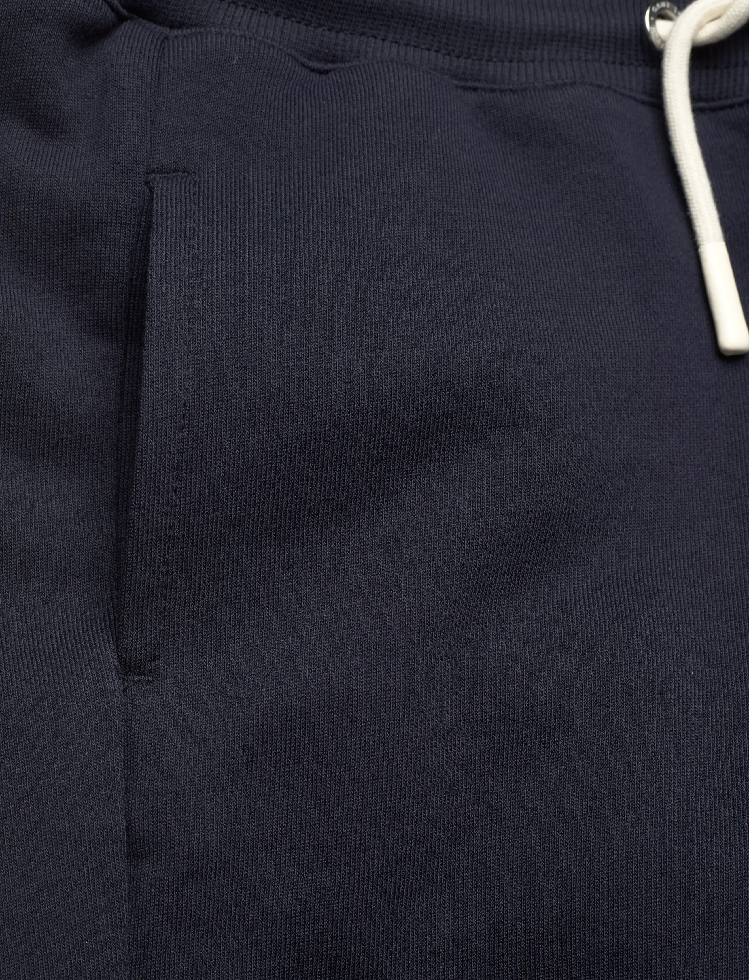 Gant Kids - Shield Sweatshorts - mjukisshorts - evening blue - 2