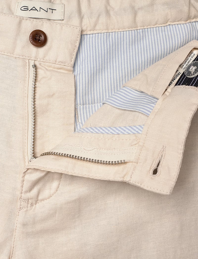 Gant Kids - Gant Shield Linen Blend Shorts - casual shorts - creamed white - 3