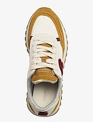 GANT - Caffay Sneaker - sportiska stila apavi ar pazeminātu potītes daļu - cream/cognac - 4
