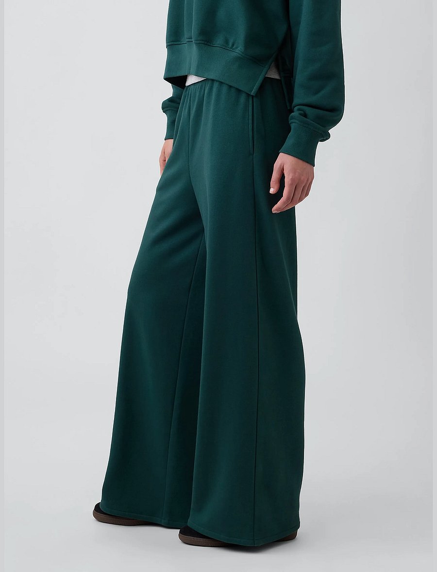GAP - VintageSoft Baggy Wide-Leg Sweatpants from the GAP collection - alltags-style - dark green 4 - 5