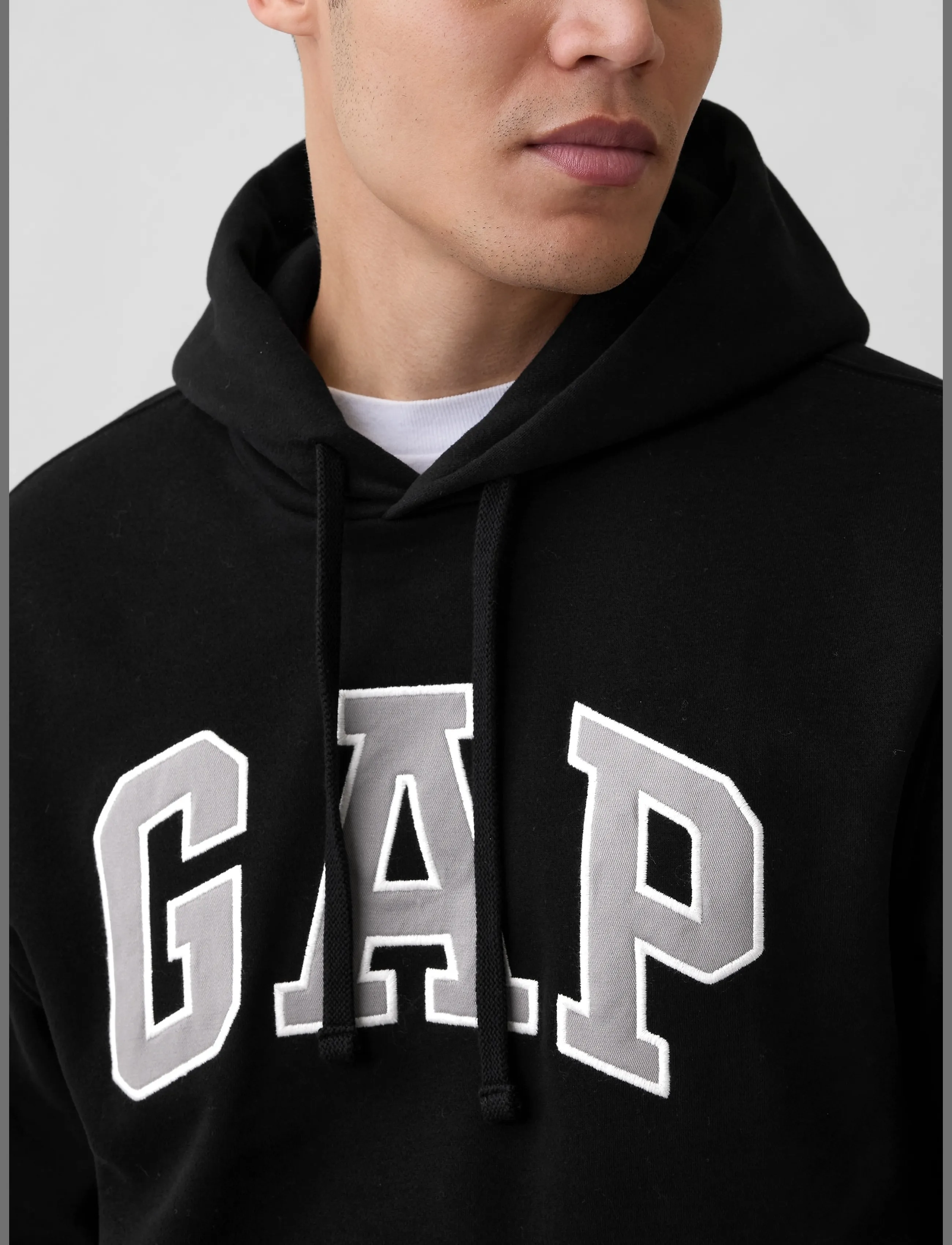 GAP - Adult VintageSoft Arch Logo Hoodie - kapuutsiga pusad - true black v2 - 4