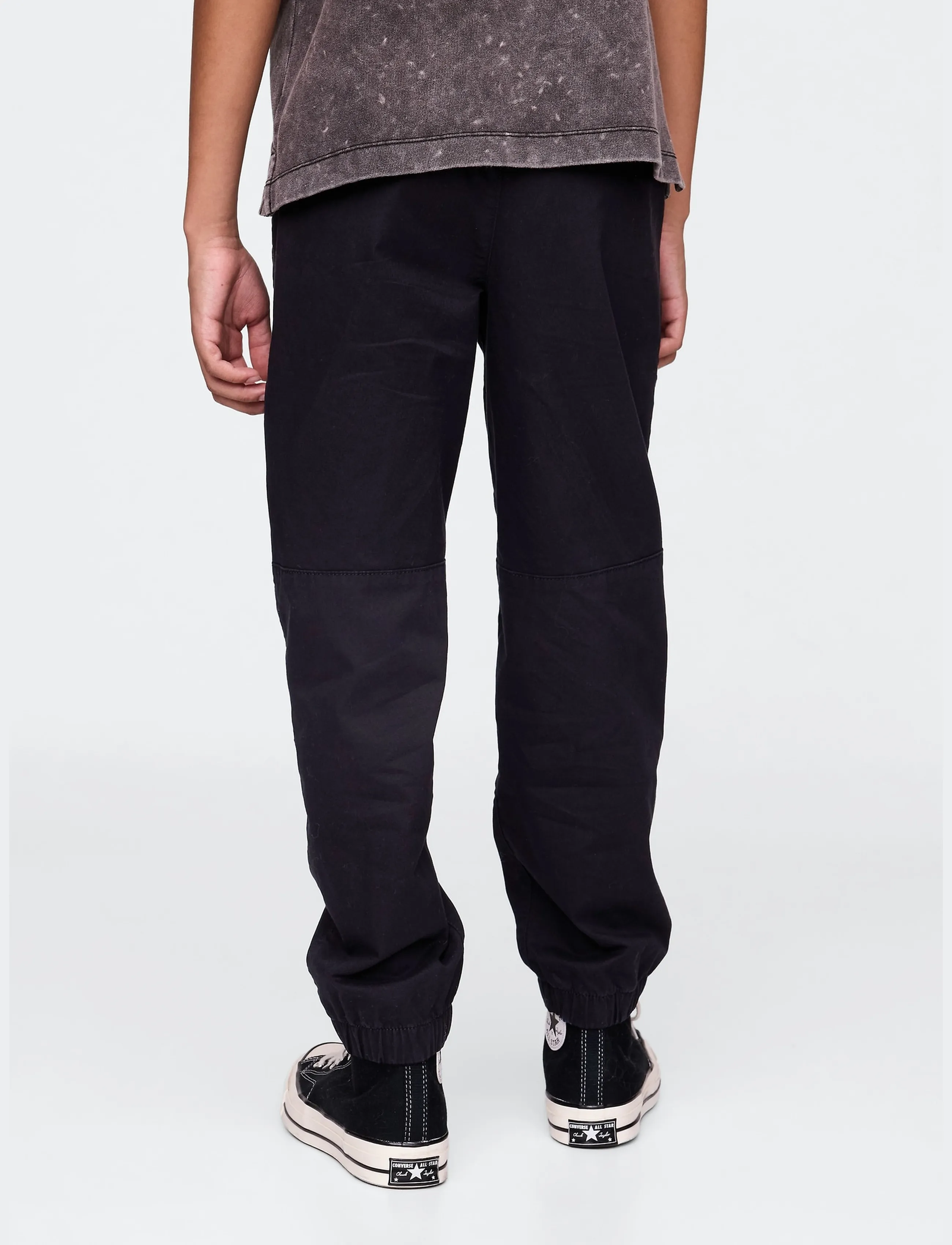 GAP - Kids Uniform Relaxed Joggers from the GAP collection - sweatpants - true black v2 - 3