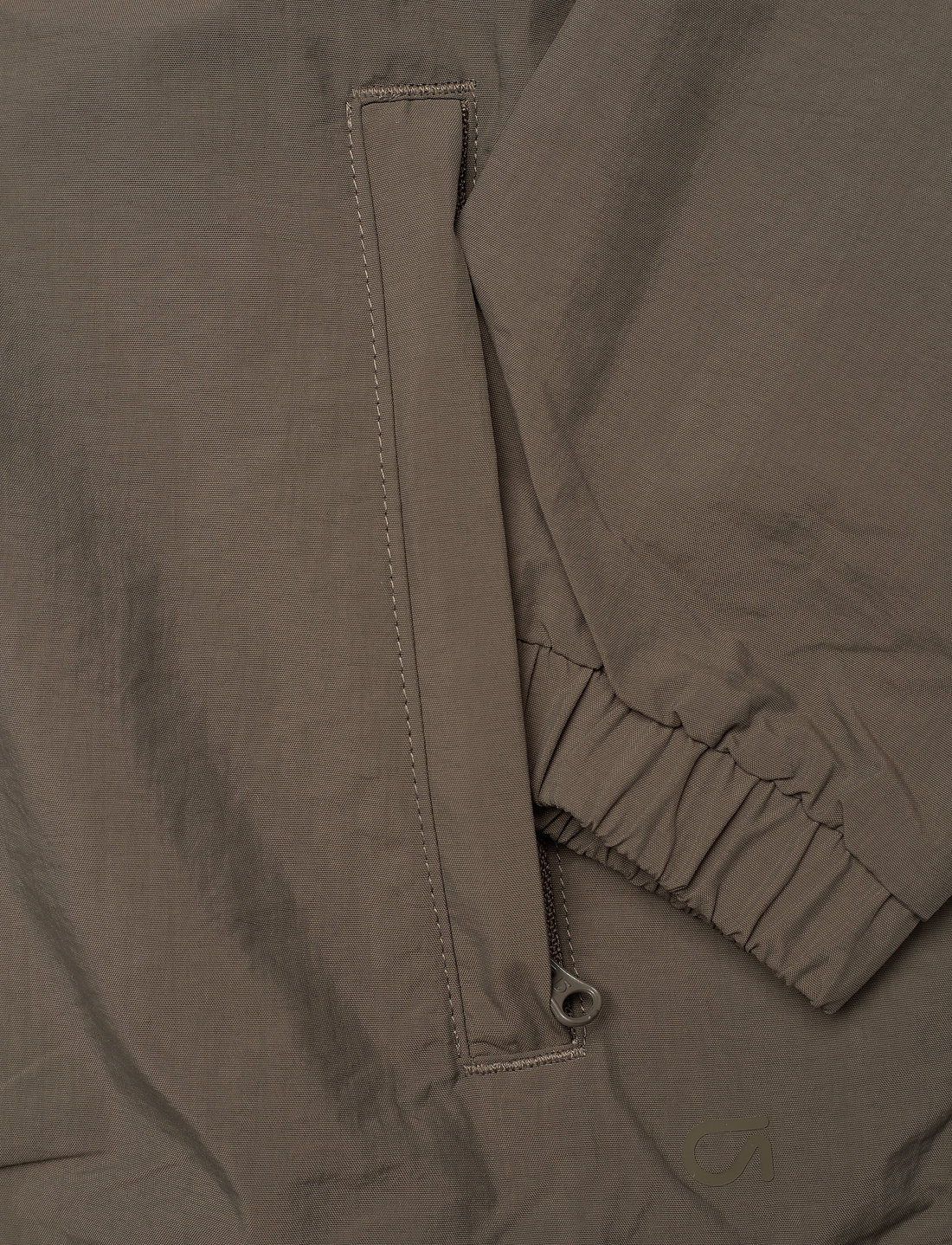 GAP Gapfit Crinkle Nylon Hooded Jacket 80 . Achetez des Vestes Manteaux GAP en ligne sur Boozt . Livraison rapide et retours faciles