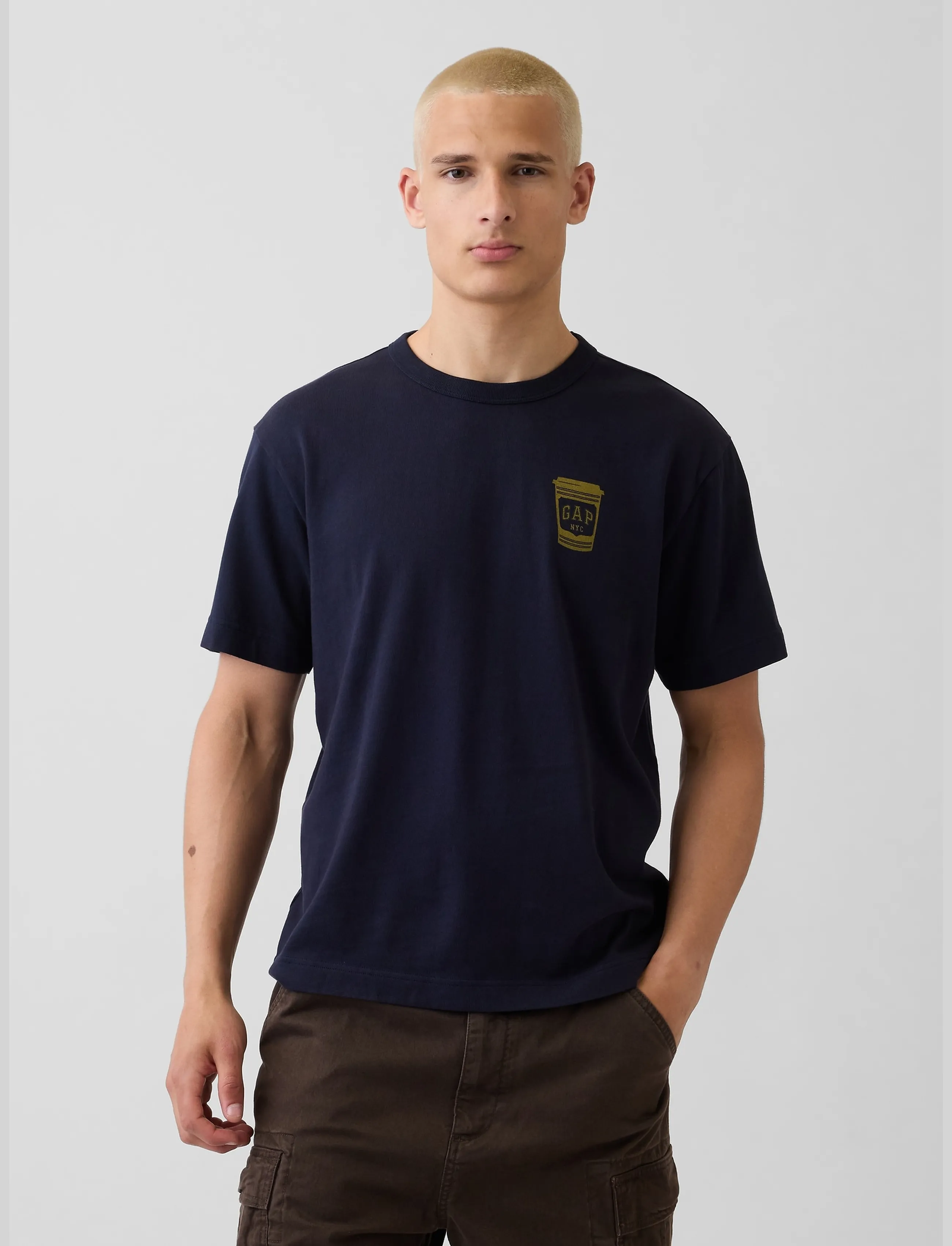 GAP - Heavyweight Relaxed Graphic T-Shirt from the GAP collection - kurzärmelige t-shirts - coffee cup - 0