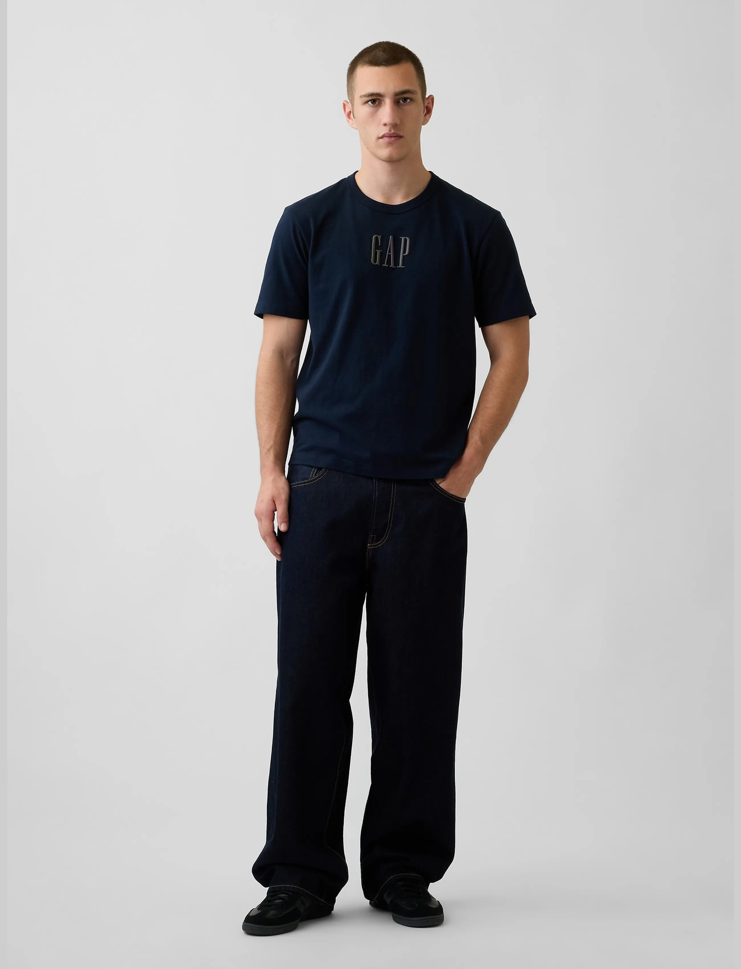 GAP - Corp Logo T-Shirt from the GAP collection - kortärmade t-shirts - new classic navy - 2