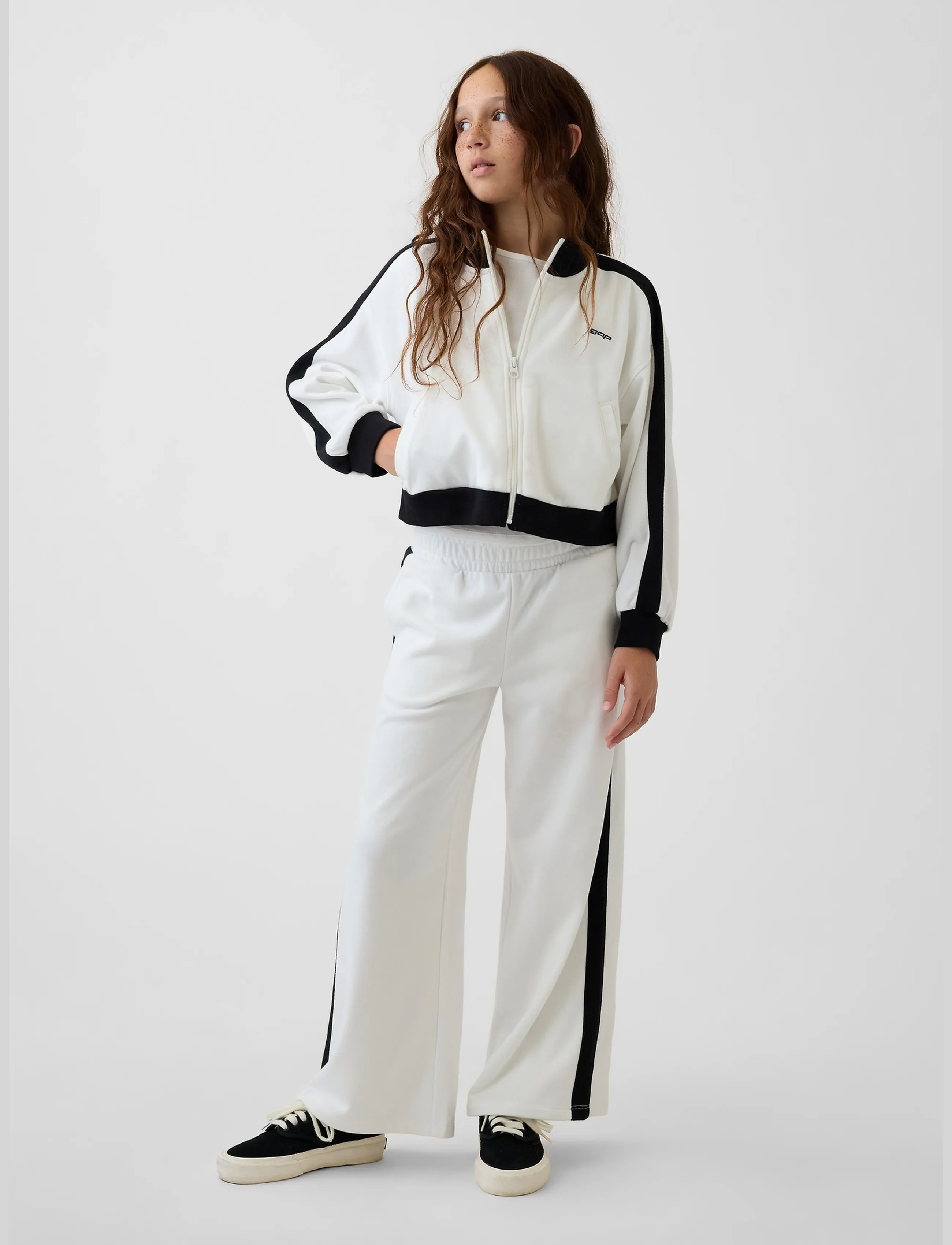 GAP - Full-Zip Track Jacket from the GAP collection - new off white - 3