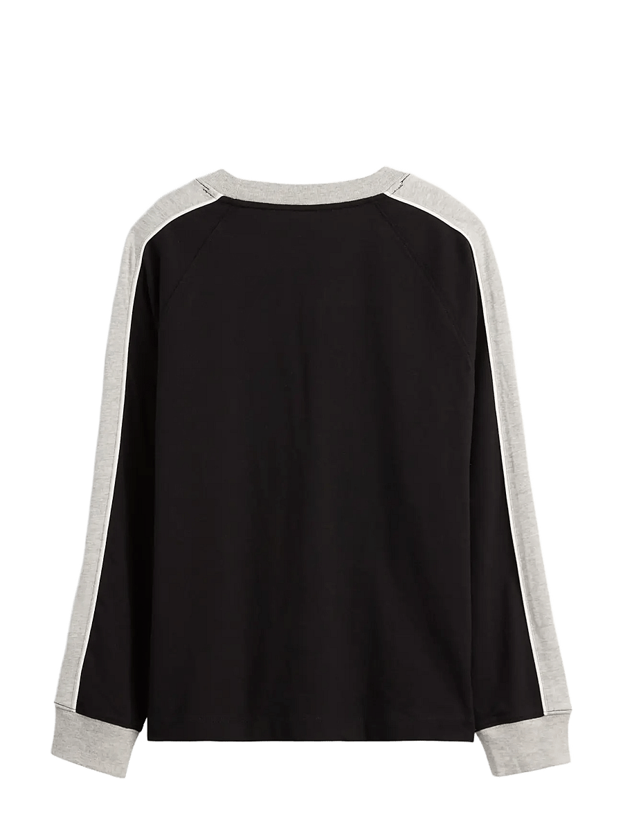 GAP - Oversized Sporty T-Shirt from the GAP collection - black - 1