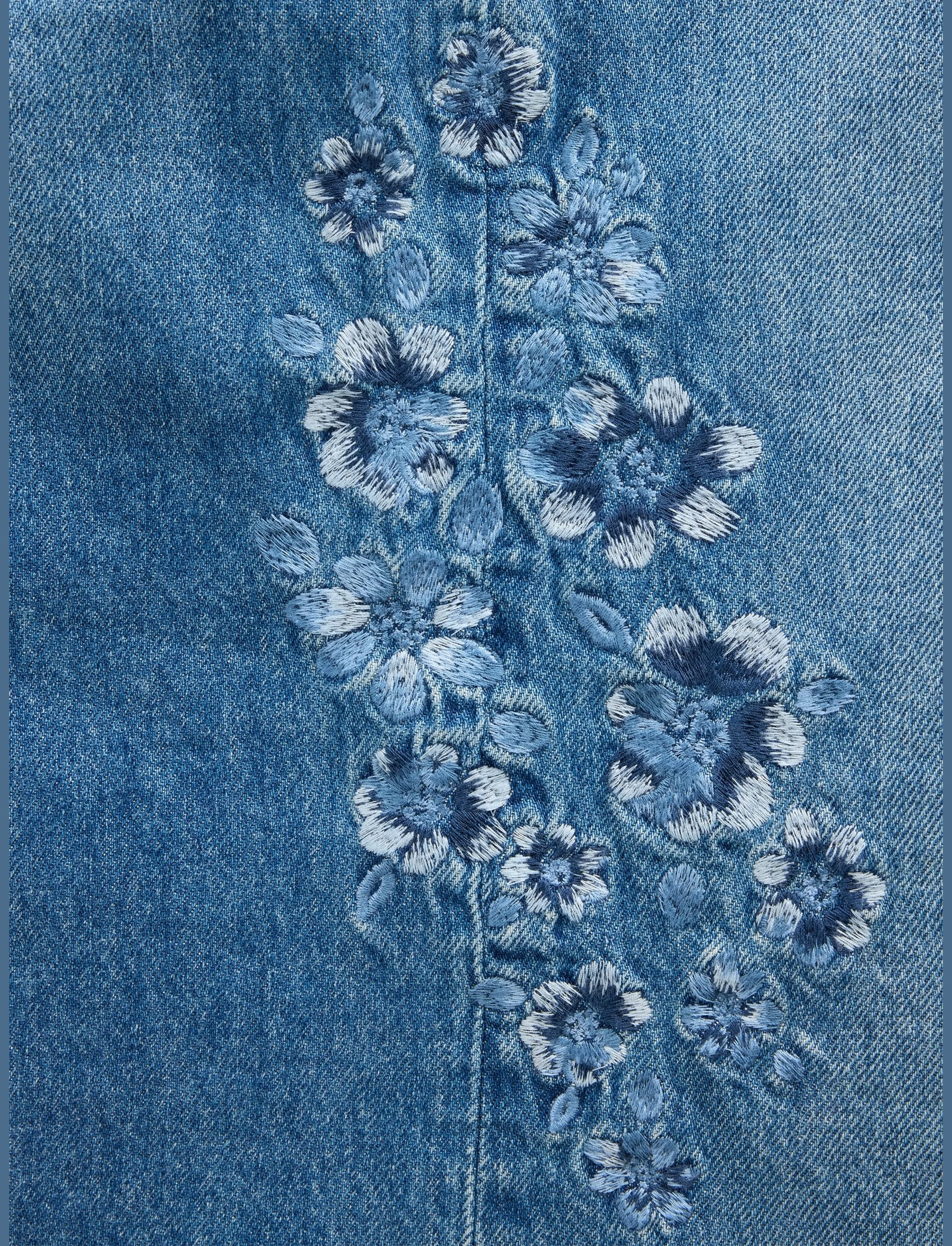 GAP - Kids Low Rise Stride Embroidered Floral Wide-Leg Jeans - medium wash - 5