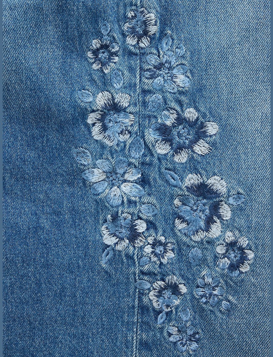 GAP - Kids Low Rise Stride Embroidered Floral Wide-Leg Jeans - medium wash - 5