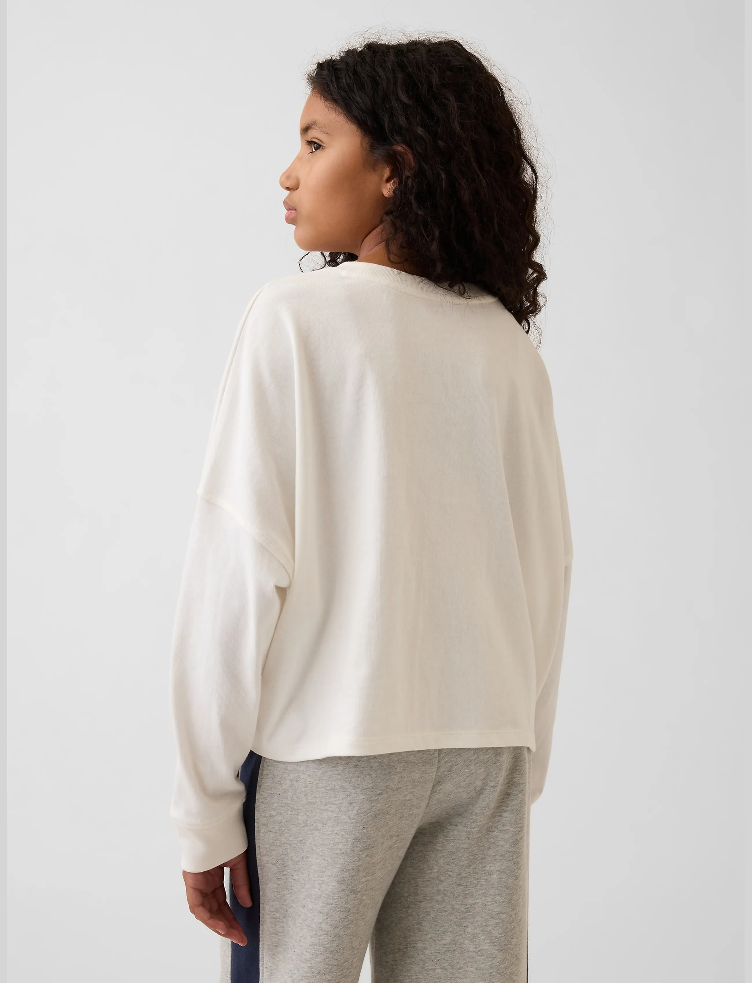 GAP - Kids Heavyweight Oversized T-Shirt from the GAP collection - long-sleeved t-shirts - new off white - 2