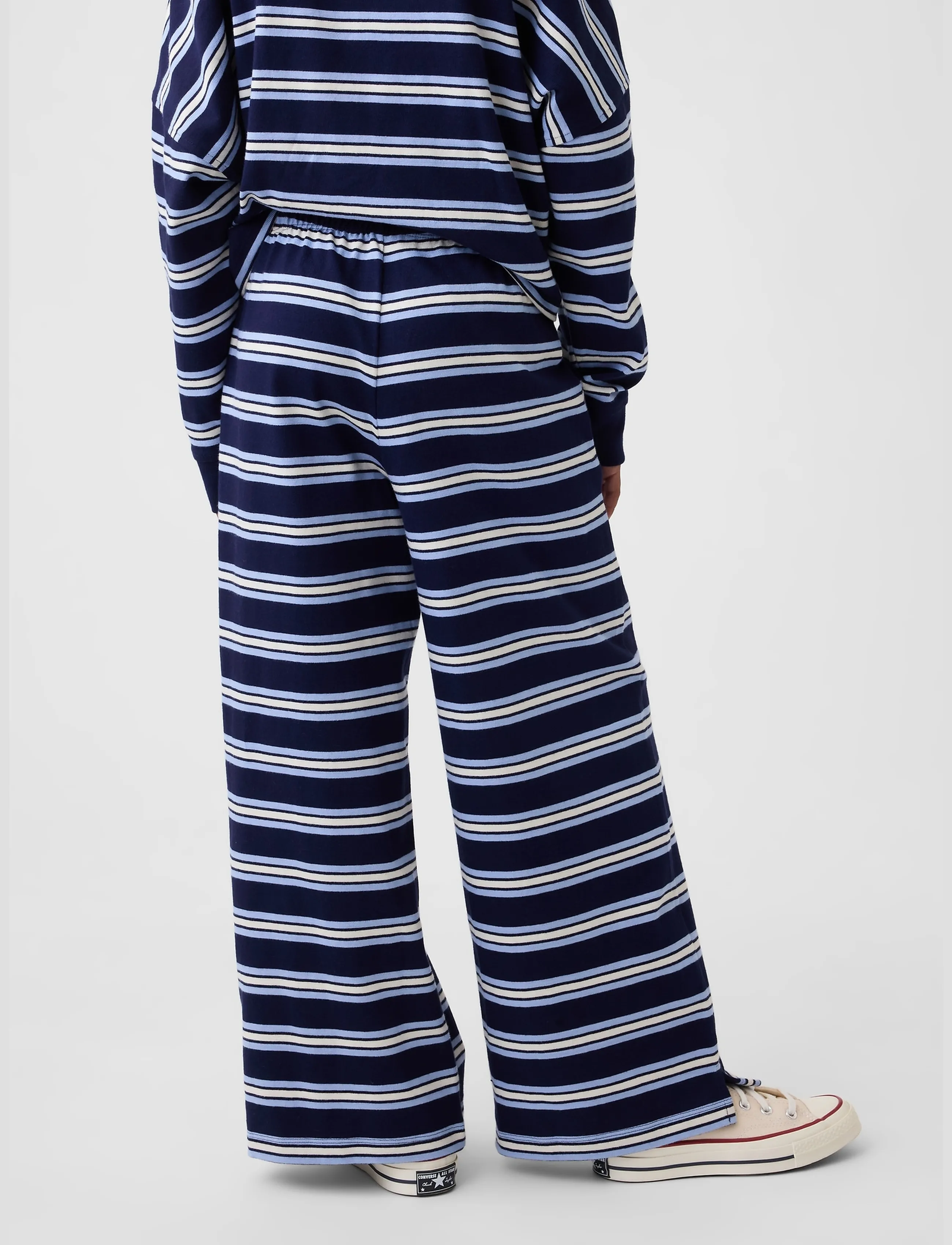 GAP - Kids Heavyweight Wide-Leg Pants from the GAP collection - sweatpants - navy stripe - 3